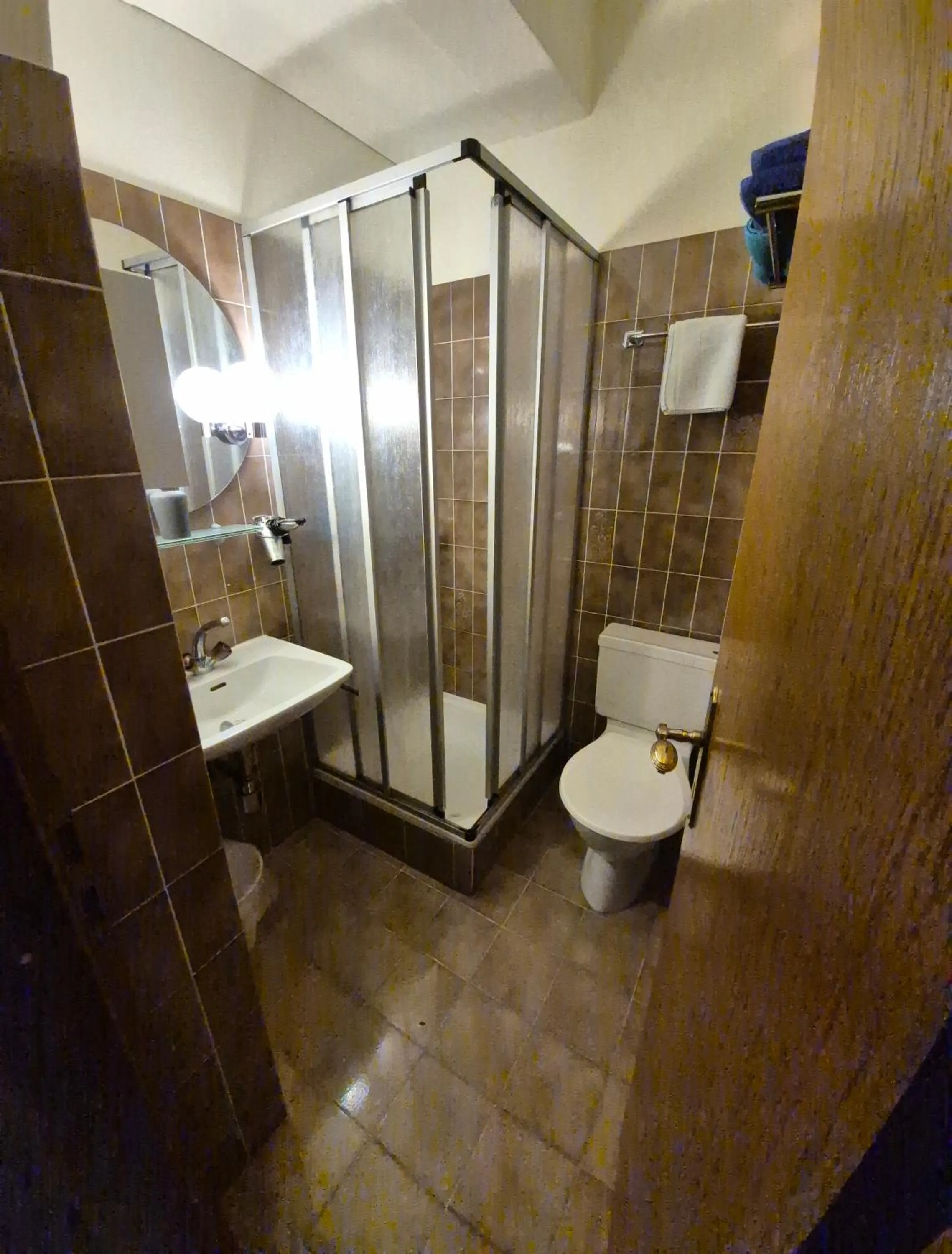 Bathroom in Garni Elisabetta