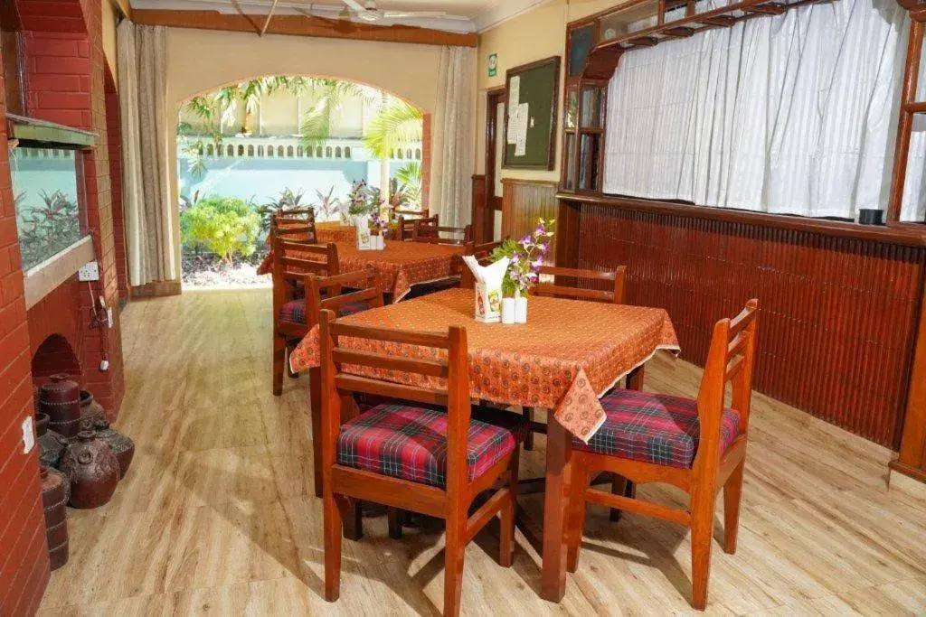 Restaurant/places to eat in Osborne Holiday Resorts Restaurant/places to eat in Osborne Holiday Resorts