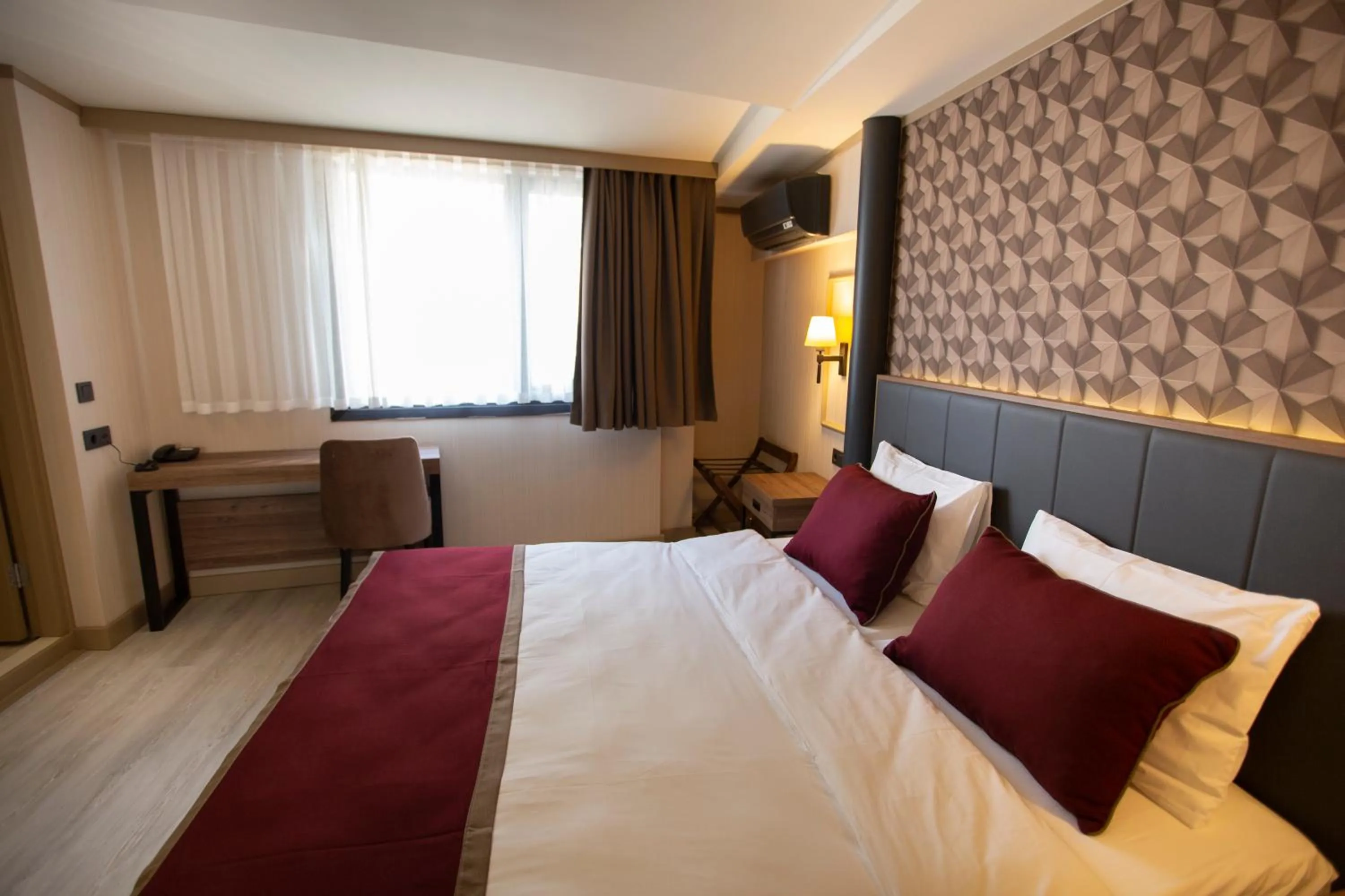 Bed in Beşiktaş Serenity Hotel