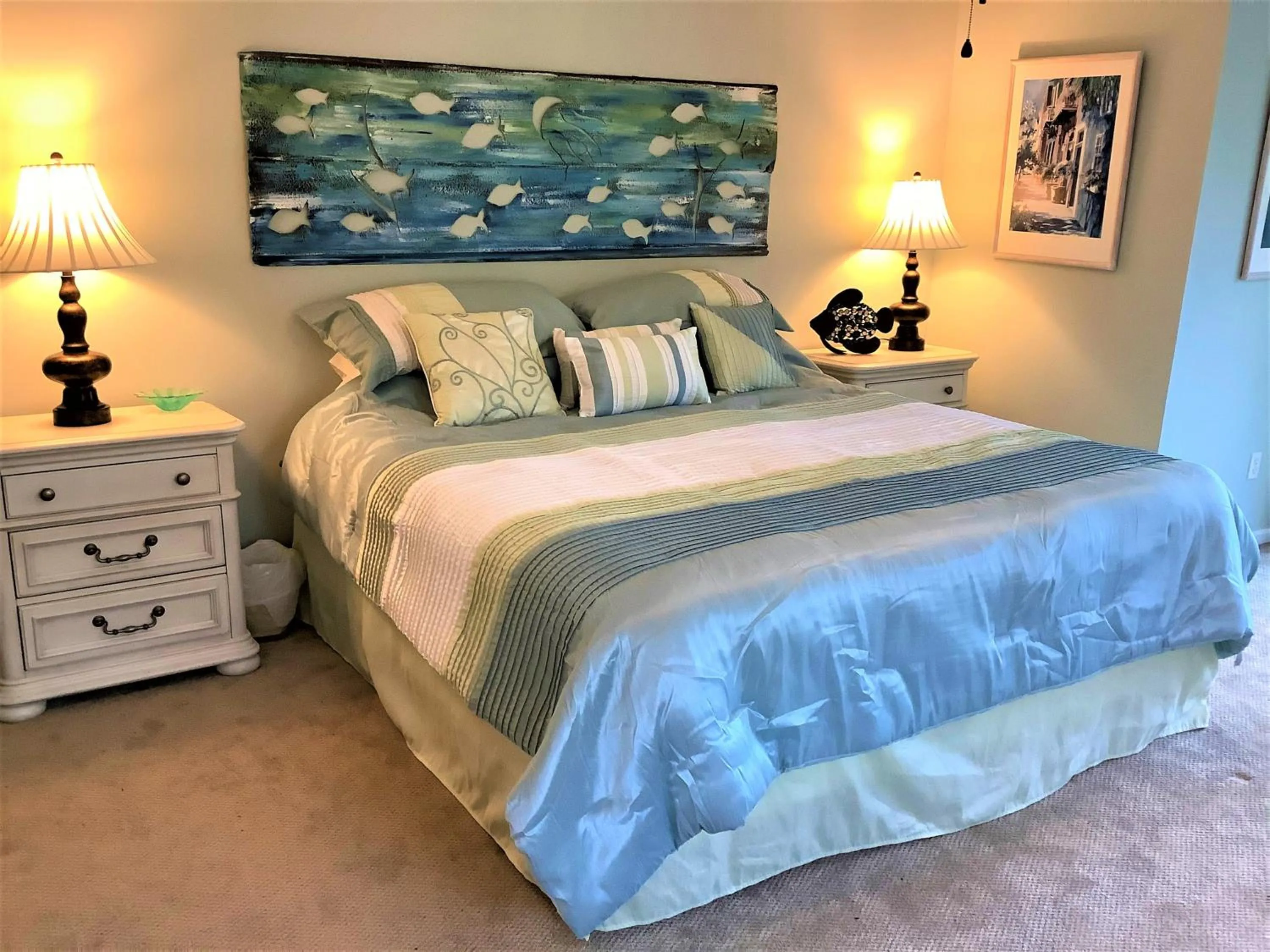 Bed in Elegant 3 BR 3 BA Wild Dunes Gated Resort Villa with 2 Golf Courses, Beach and Pool