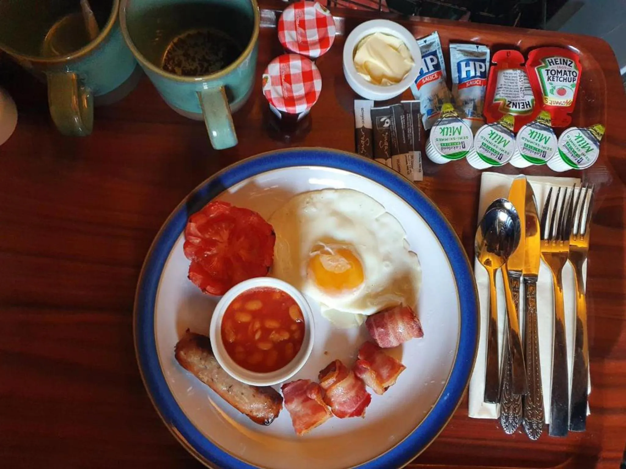 Breakfast in The Lodge Stanwell