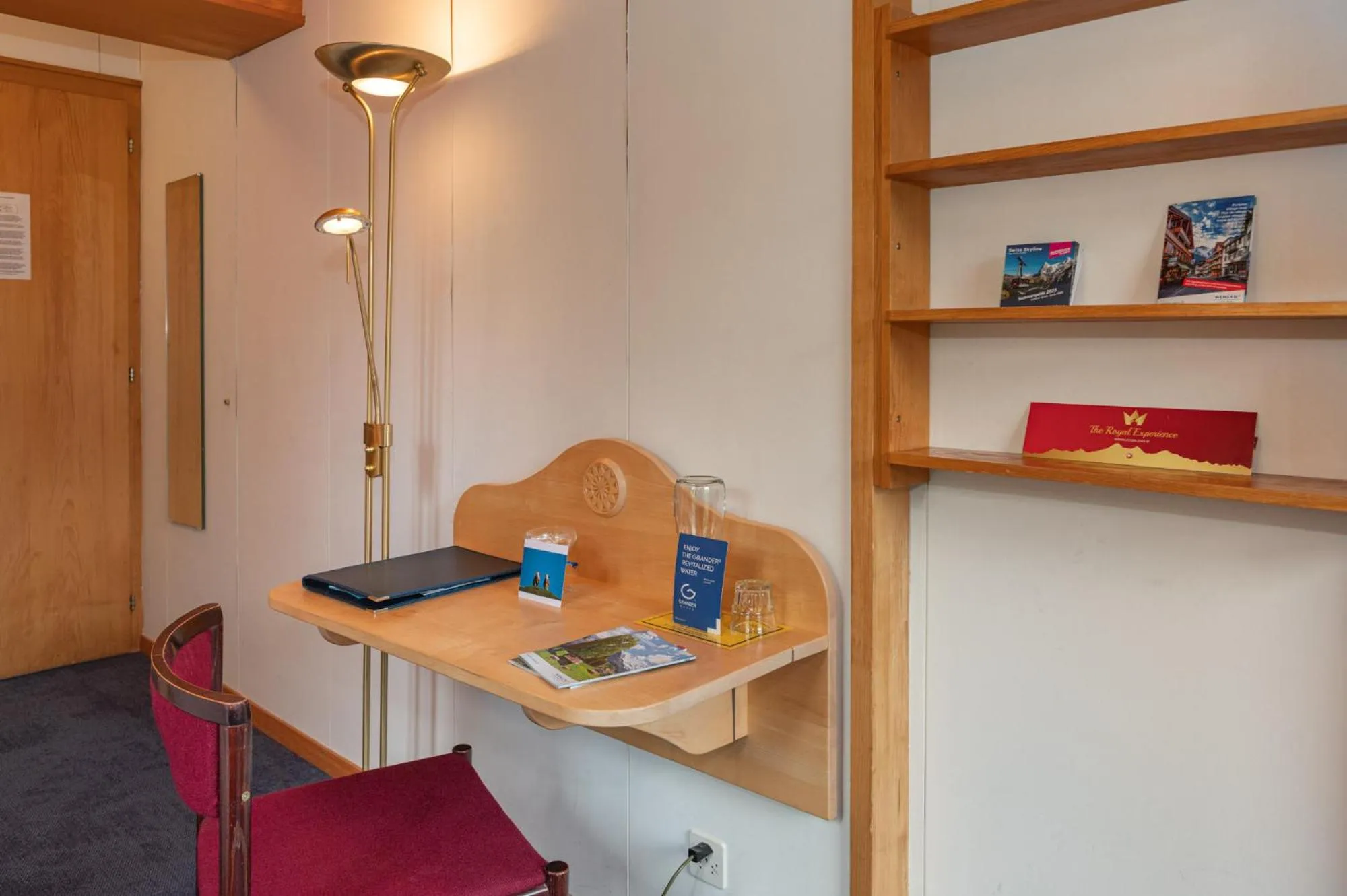 Hotel Bellevue - Traditional Swiss Hideaway