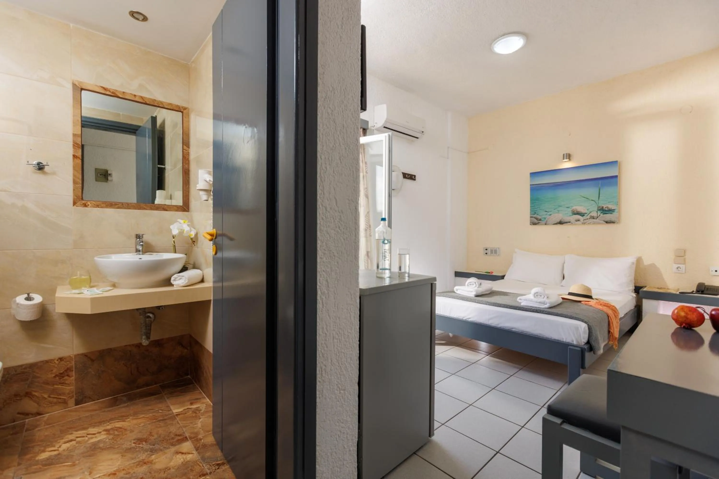 Shower, Bed in Agrabella Hotel - Adults Only