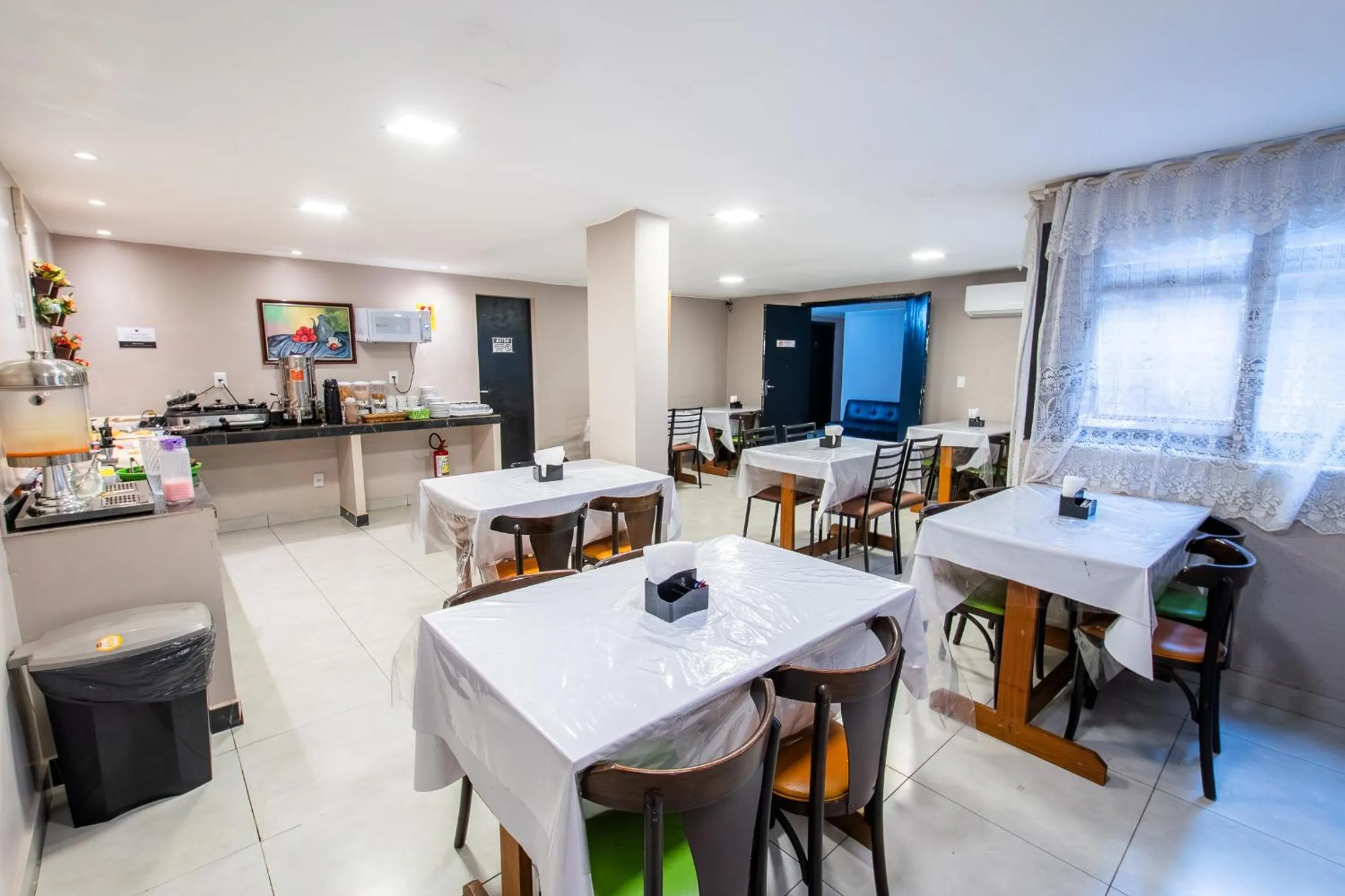 Restaurant/places to eat in Hotel Montana Aeroporto by Bsb Inn