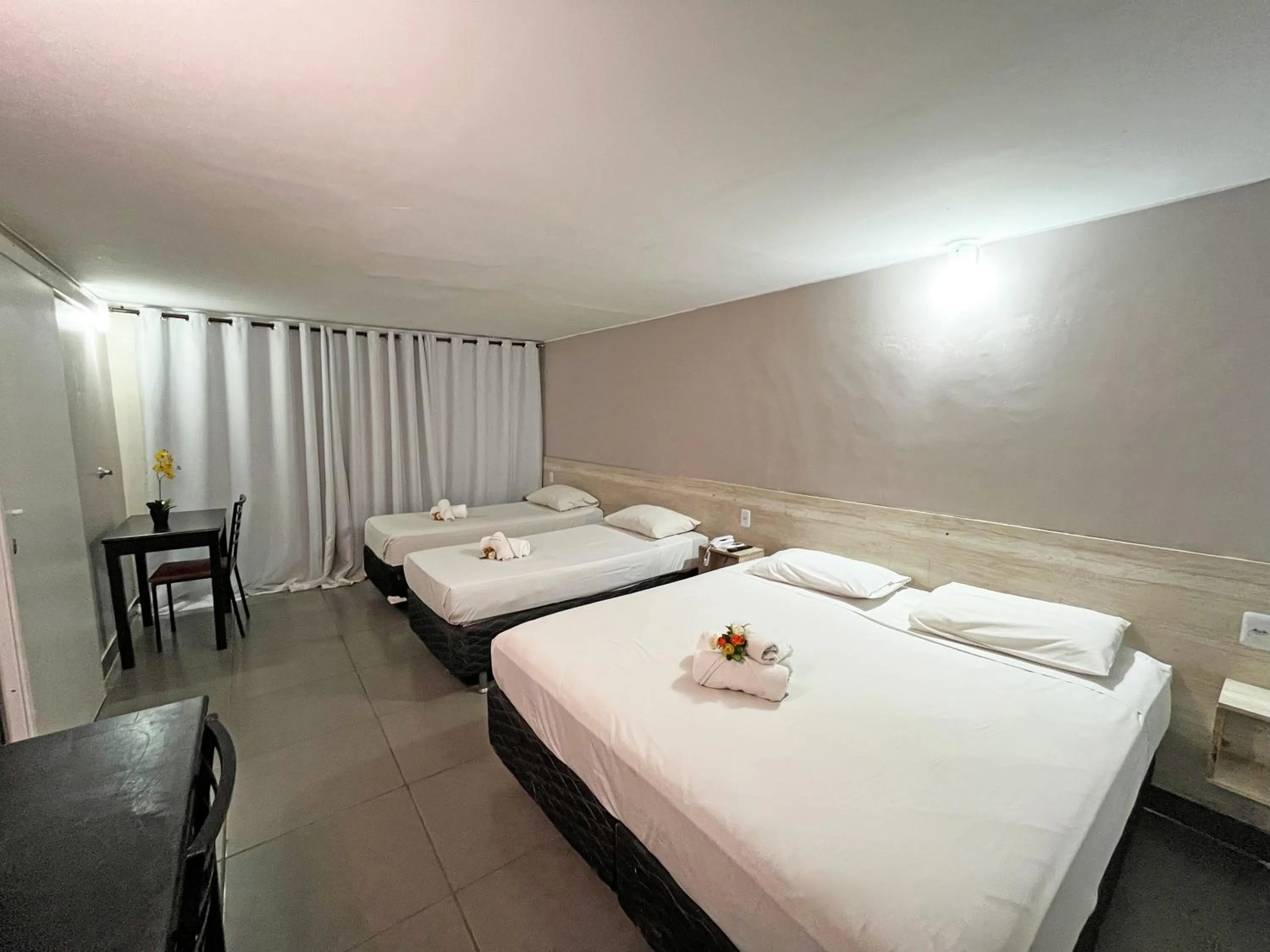 Bed in Hotel Montana Aeroporto by Bsb Inn