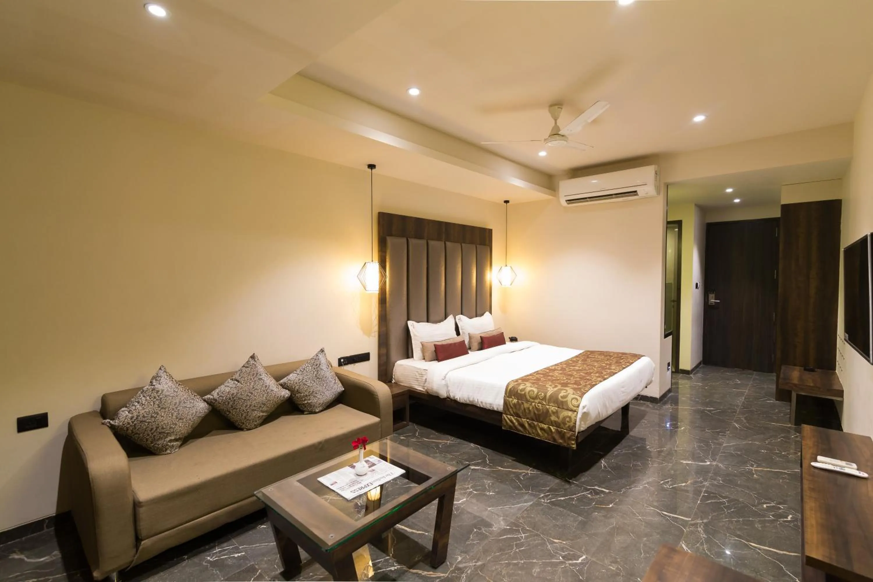 Photo of the whole room in Sentosa Resorts & Water Park