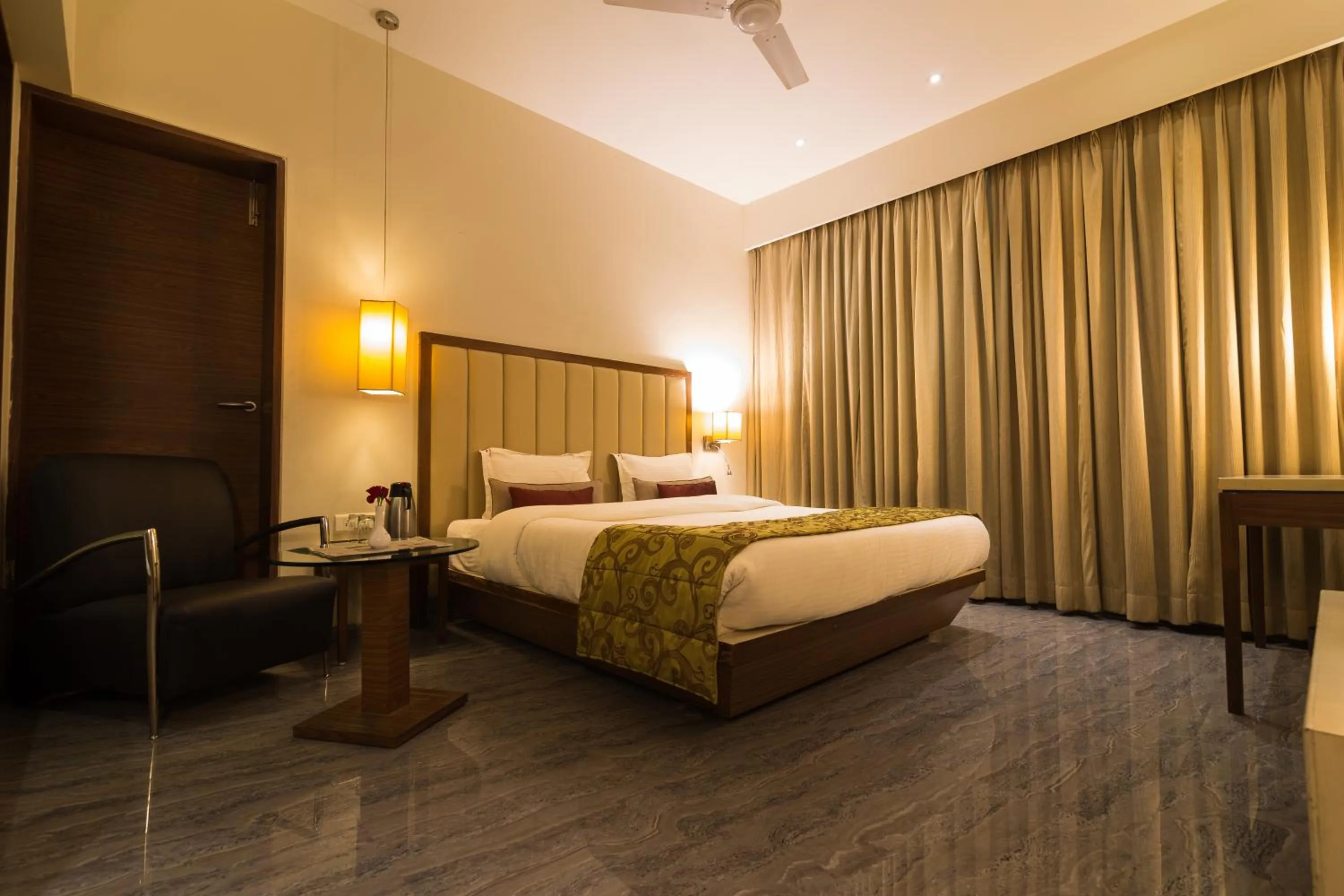 Photo of the whole room in Sentosa Resorts & Water Park