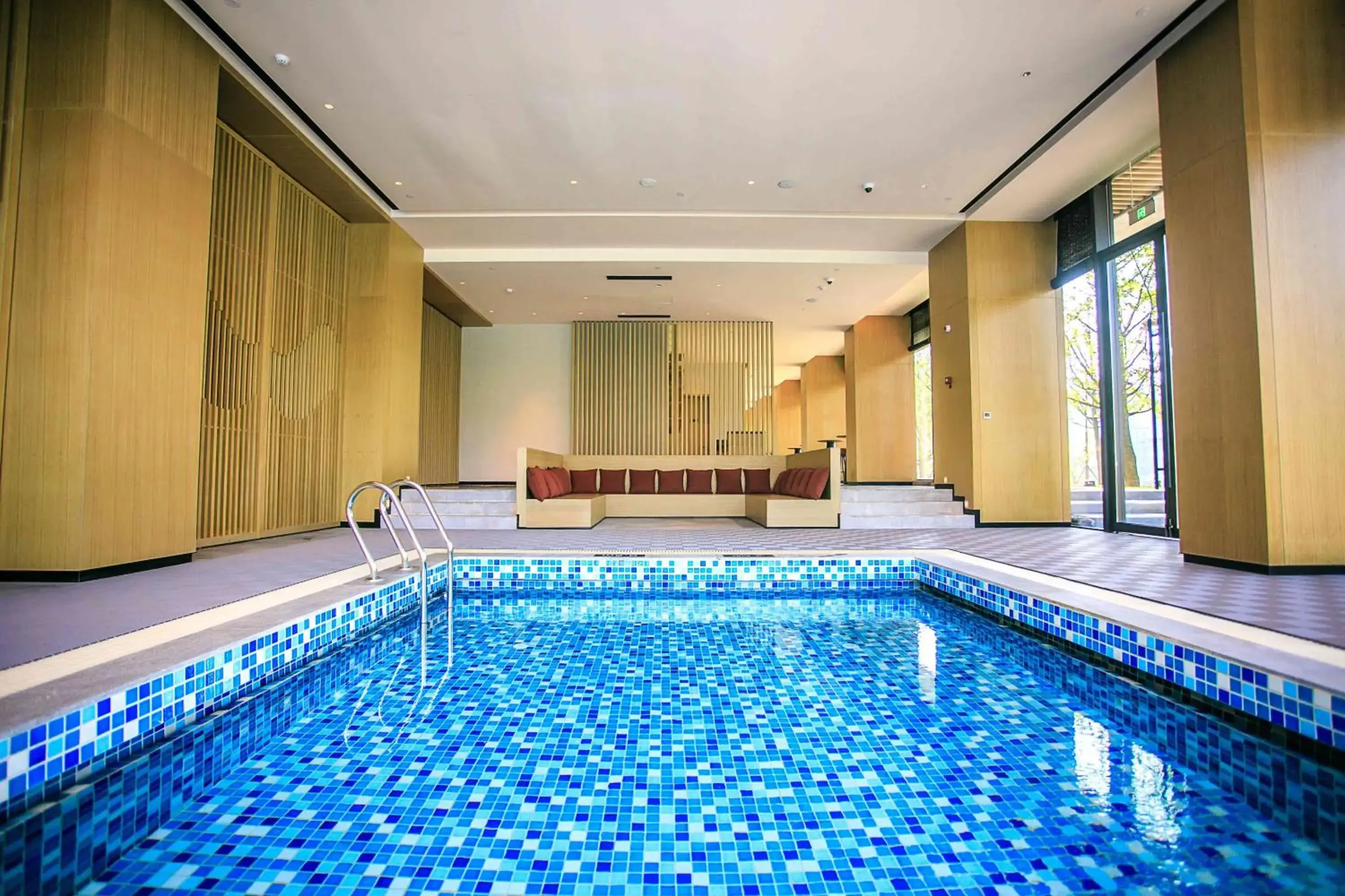 Swimming pool in Melia Chongqing Swimming pool in Melia Chongqing
