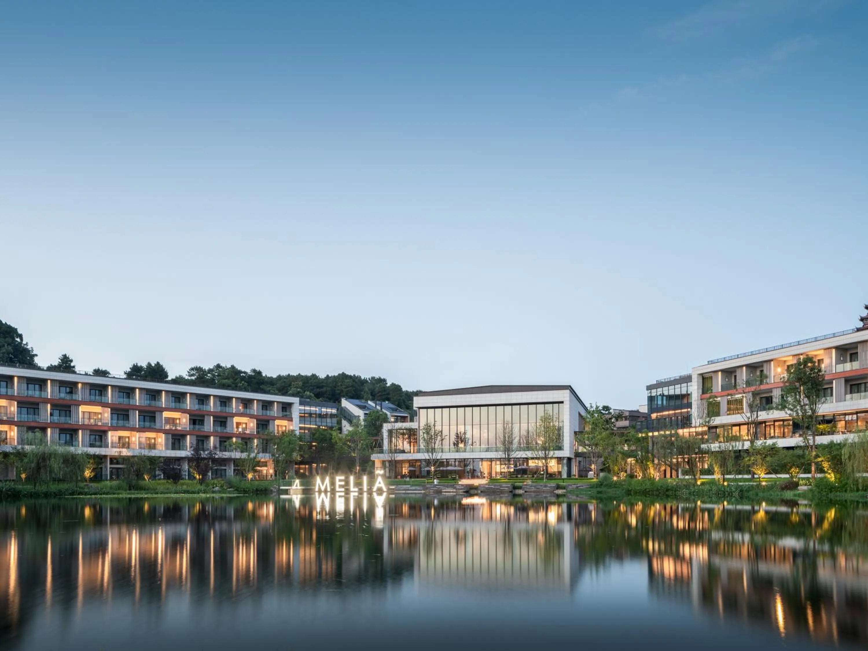 Property building in Melia Chongqing