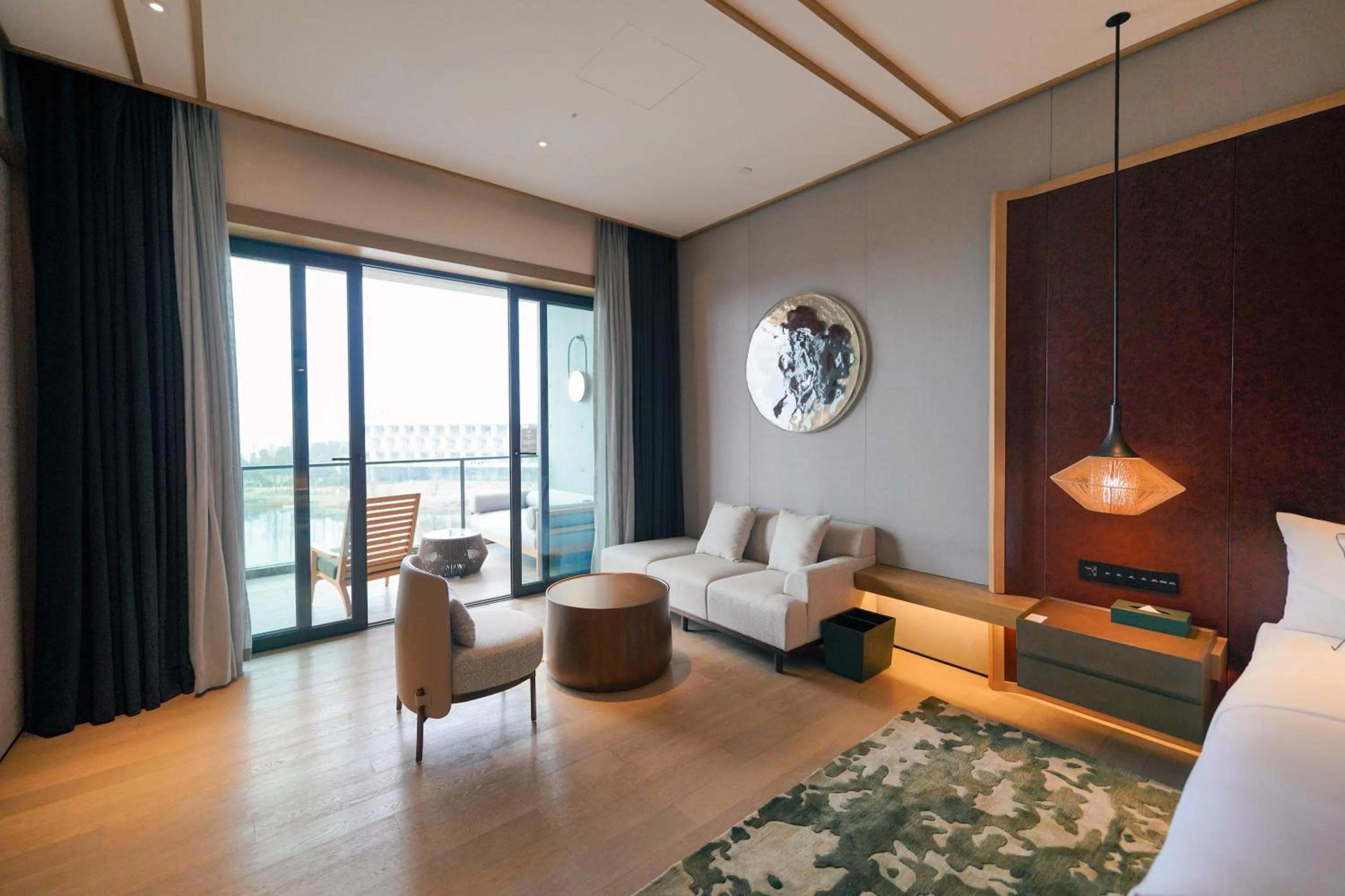 Living room, Bed in Melia Chongqing