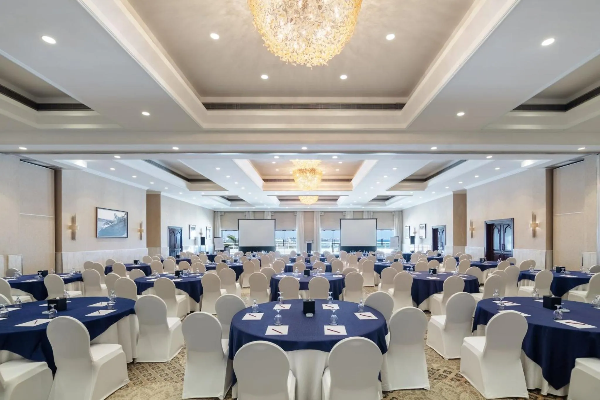 Banquet/Function facilities in Crowne Plaza Muscat by IHG