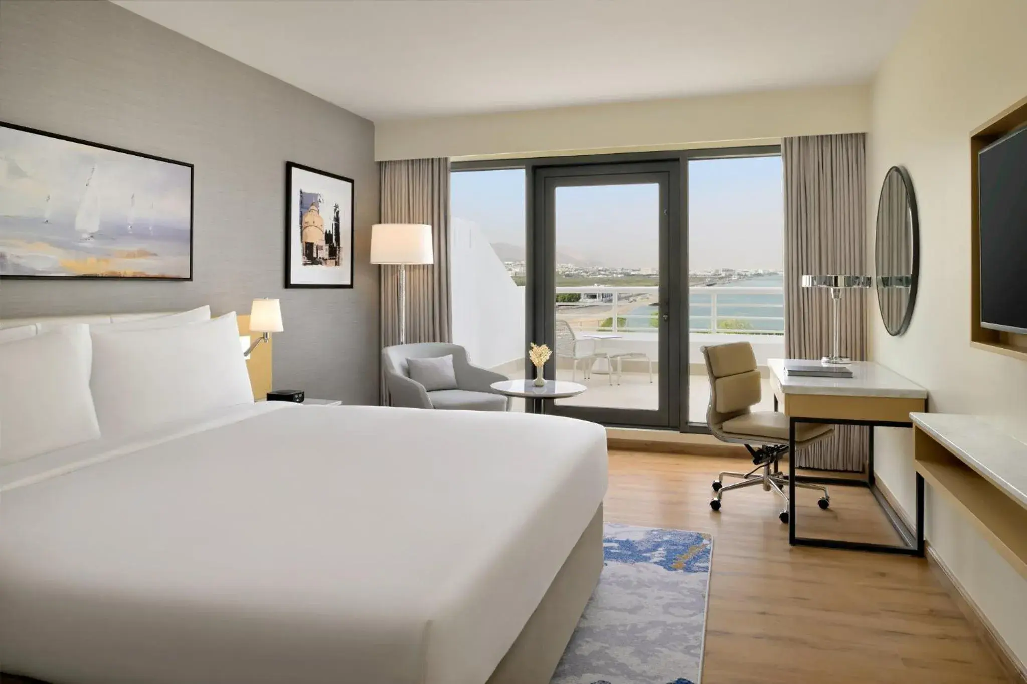 King Room with Balcony and Sea View in Crowne Plaza Muscat by IHG King Room with Balcony and Sea View in Crowne Plaza Muscat by IHG