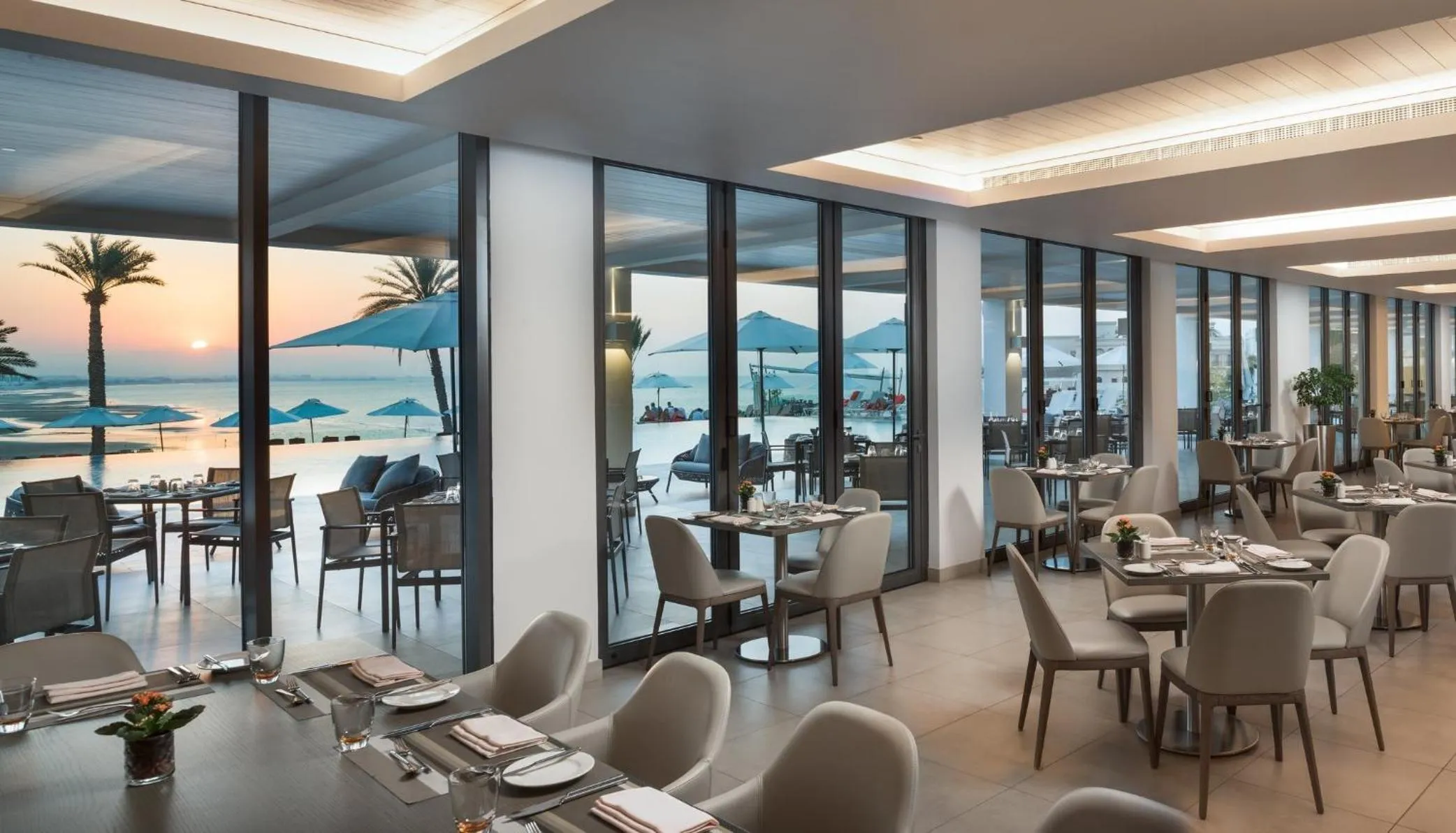 Restaurant/places to eat in Crowne Plaza Muscat by IHG