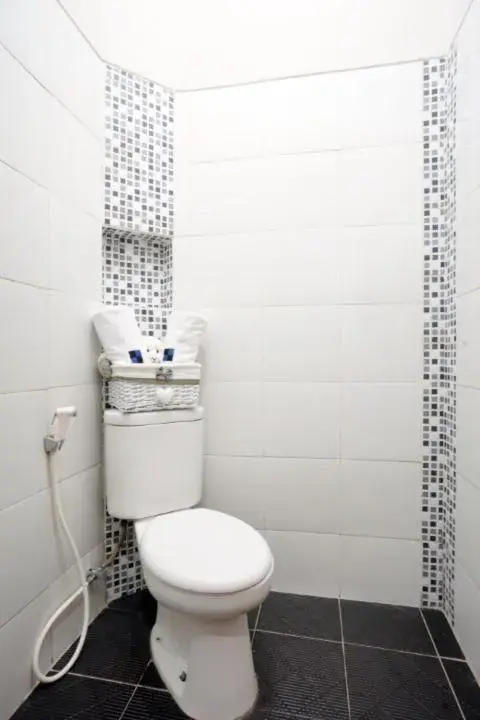 DPARAGON DWIKORA DPARAGON DWIKORA