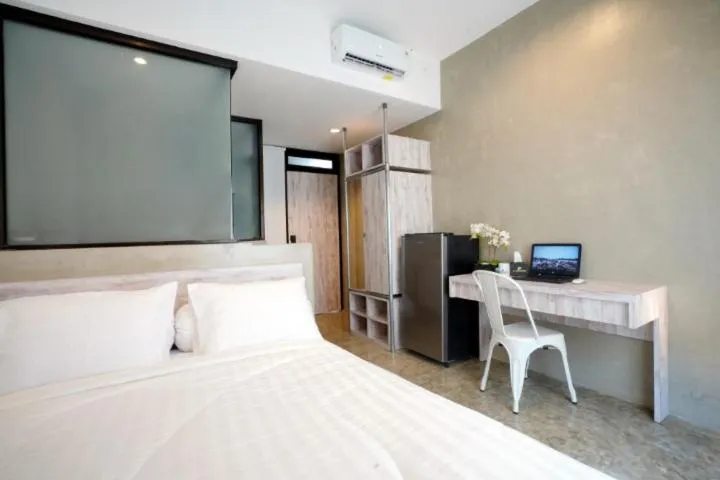 Bed in DPARAGON KEBON JERUK