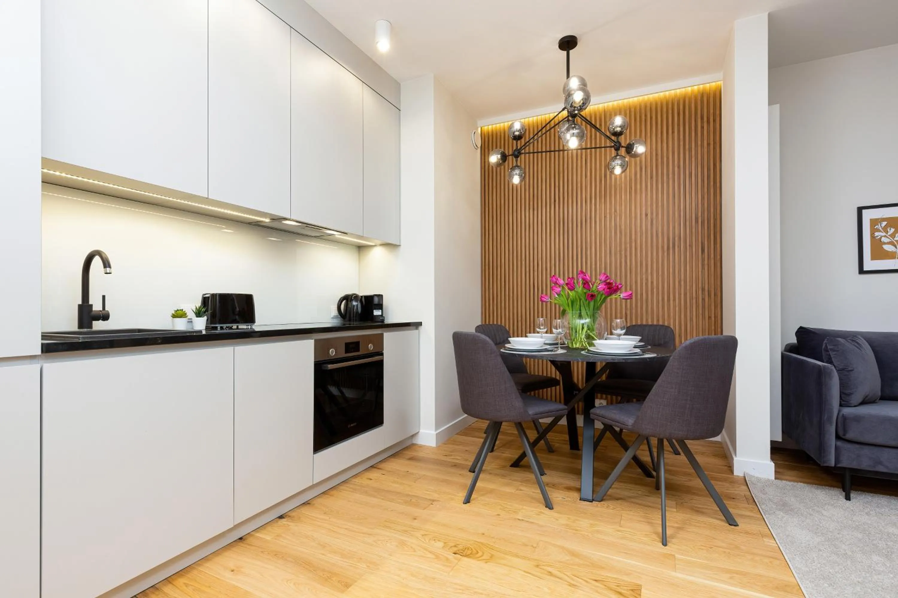 Mennica Residence - City Center by Renters Prestige