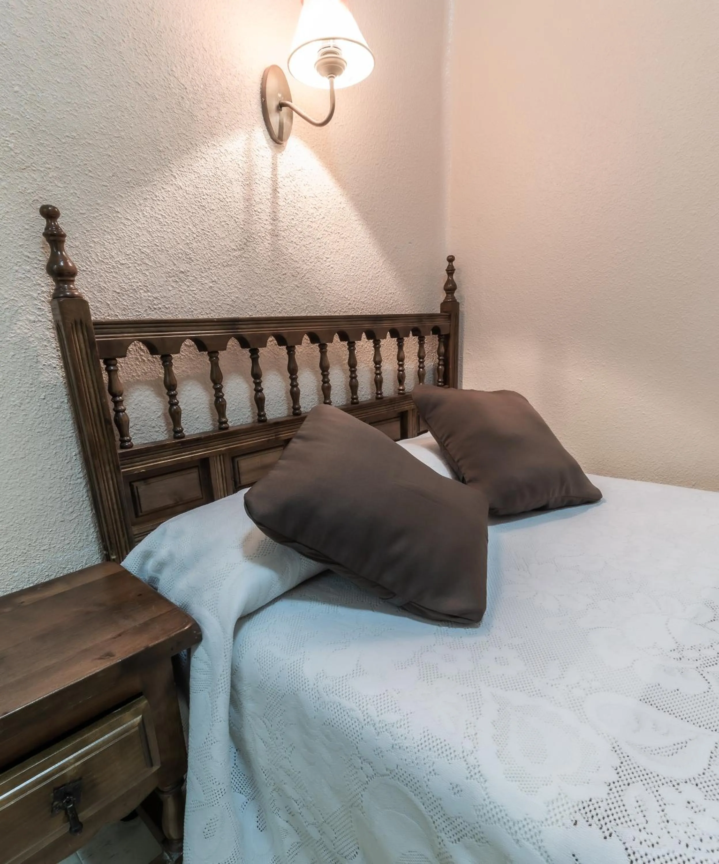 Single Room in Pensión Virginia by Vivere Stays