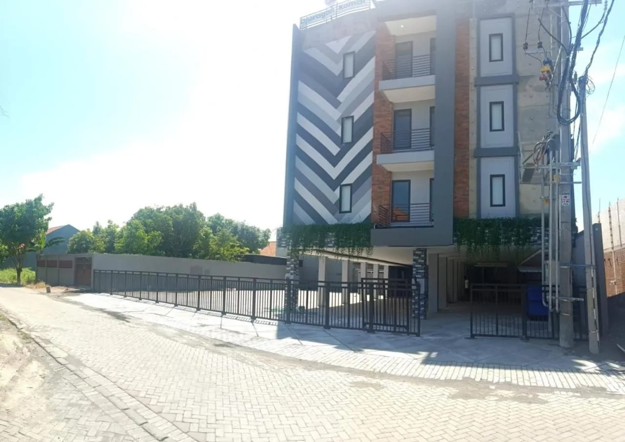 DJURAGANKAMAR GUNUNG ANYAR