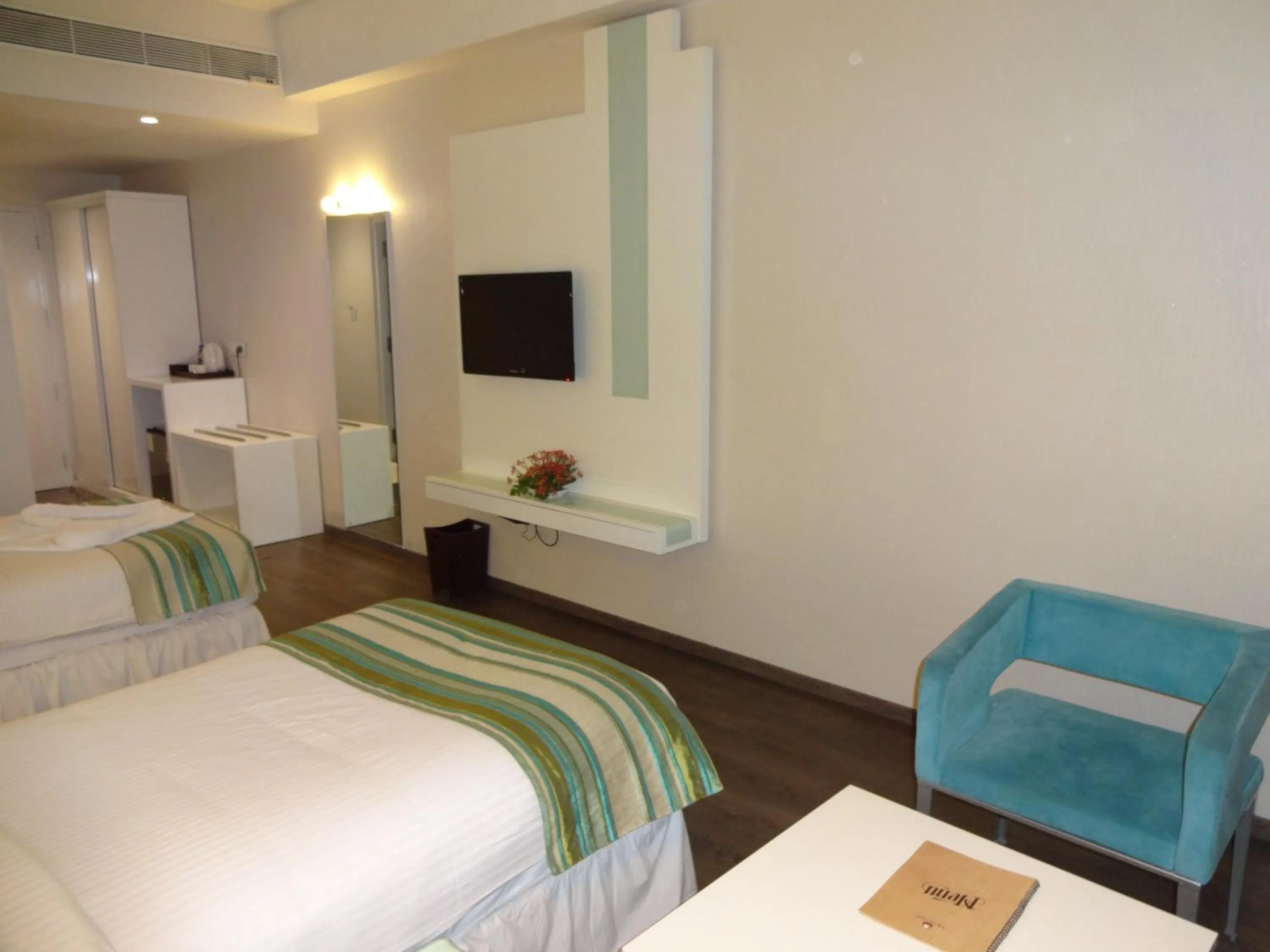 bunk bed, Bed in The Arcadia