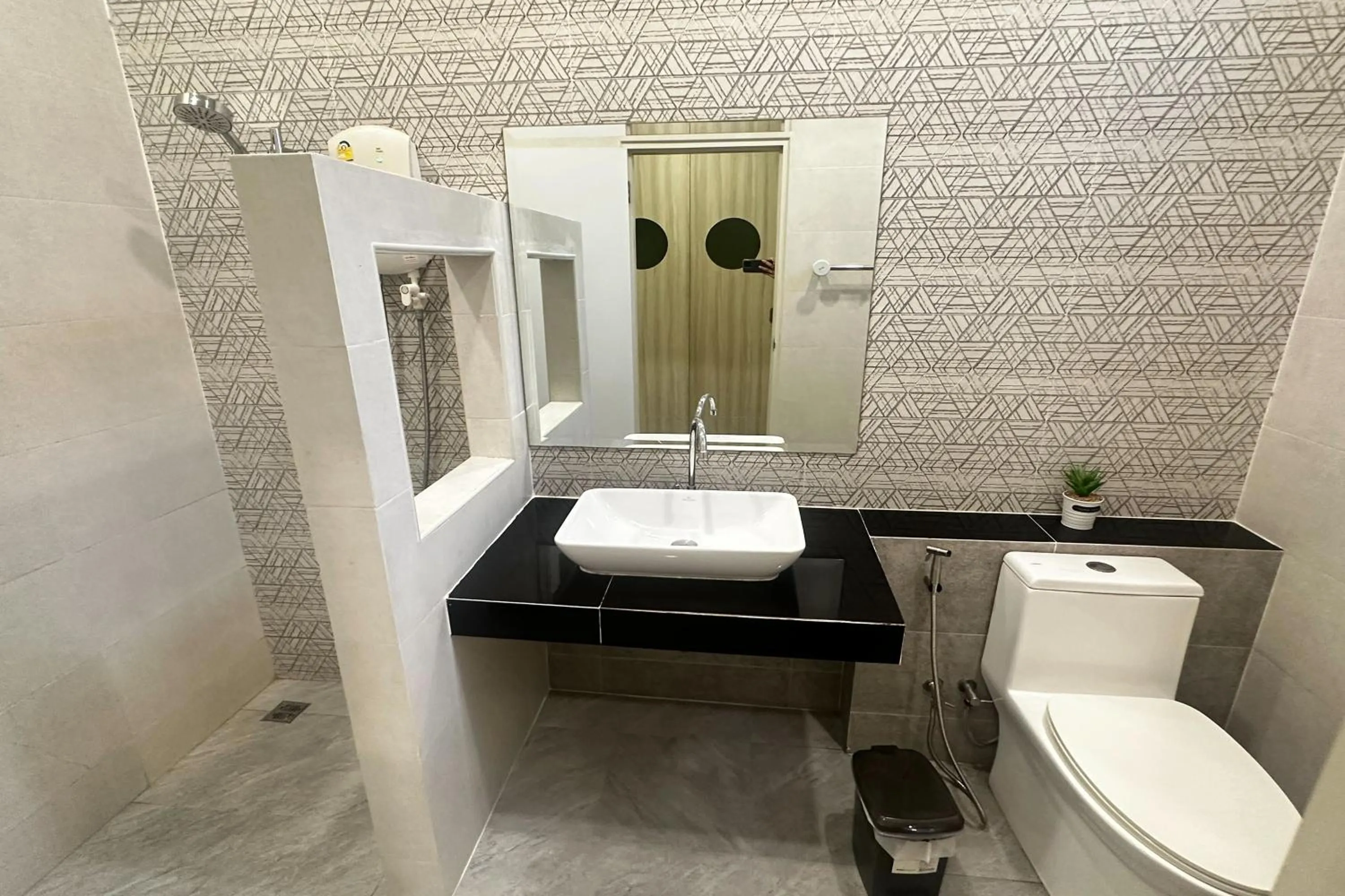 Shower in 2M Place Apartment