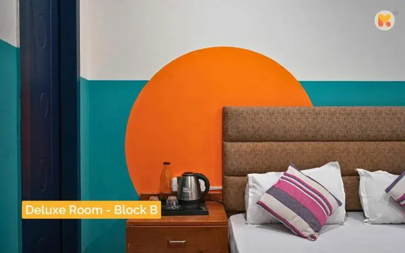Deluxe Double Room in Madpackers Rishikesh Lakshman Jhula Deluxe Double Room in Madpackers Rishikesh Lakshman Jhula