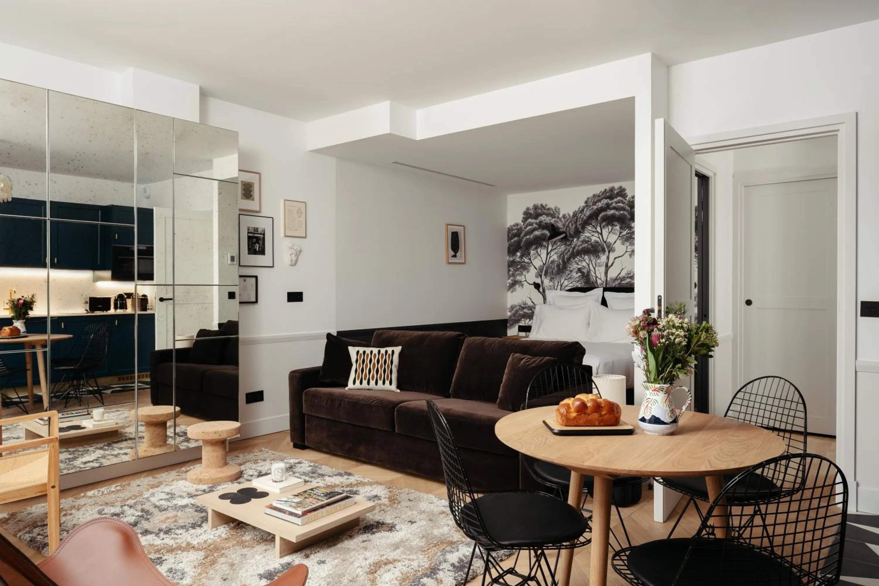 Living room in My Maison In Paris Invalides