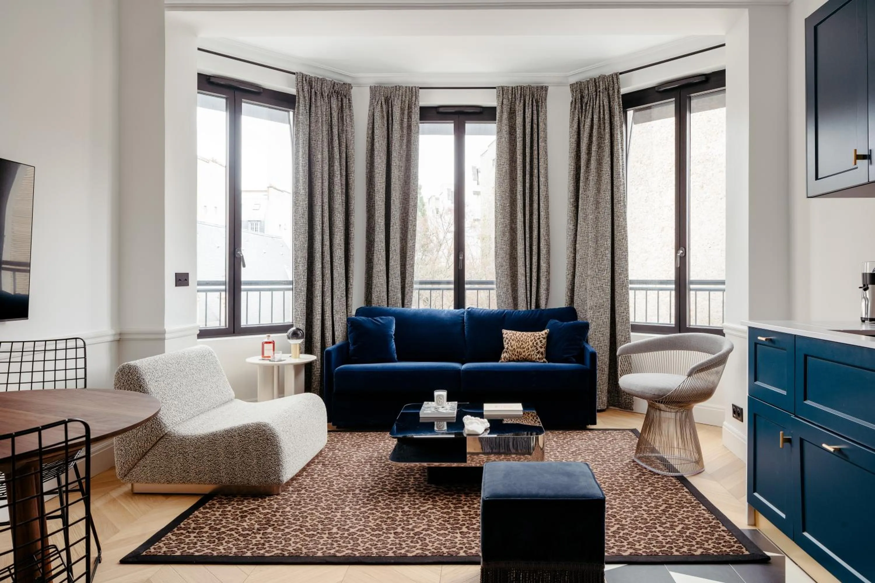 Living room in My Maison In Paris Invalides