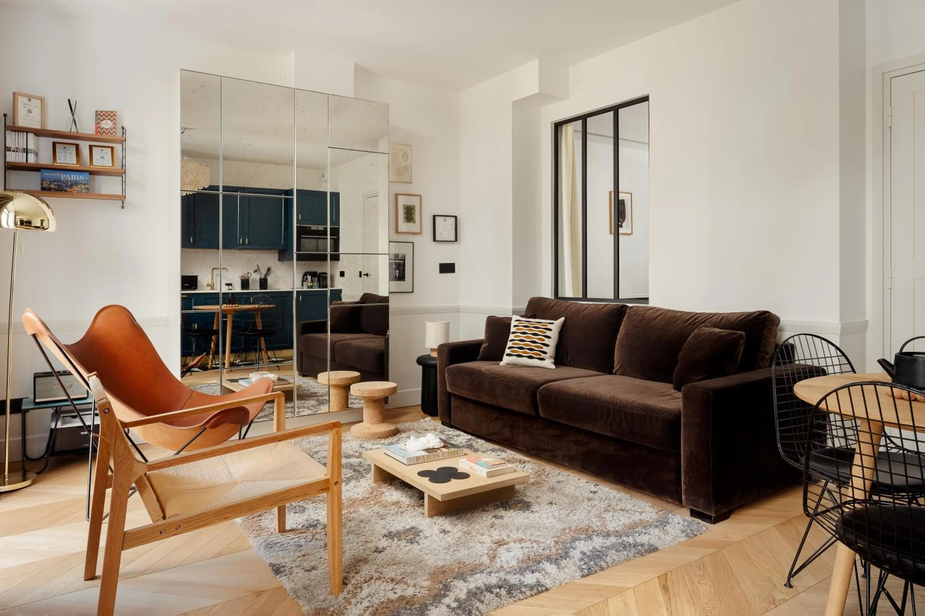 Living room in My Maison In Paris Invalides