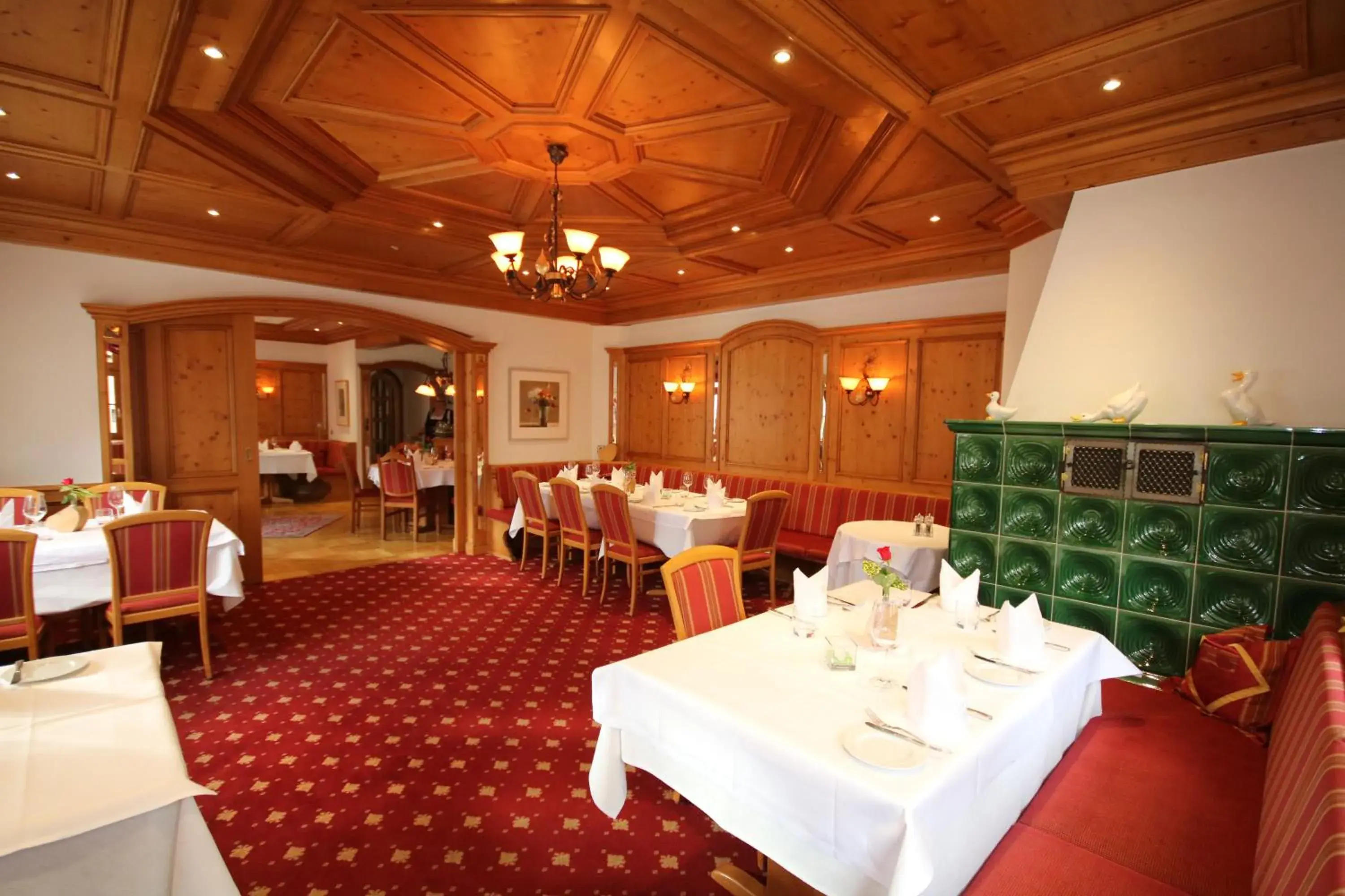Restaurant/places to eat in Hotel-Restaurant Hirsch Restaurant/places to eat in Hotel-Restaurant Hirsch