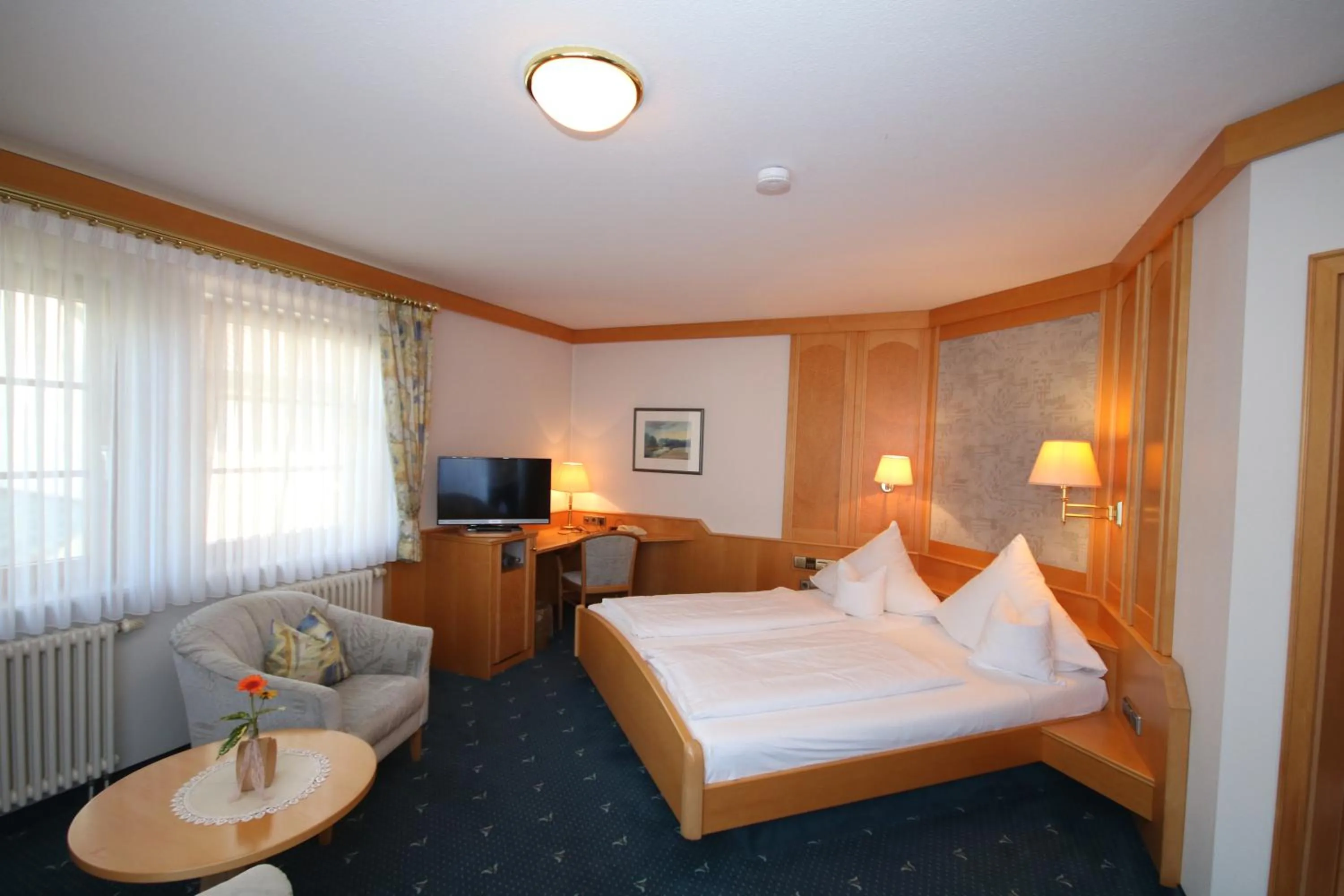 Bed in Hotel-Restaurant Hirsch