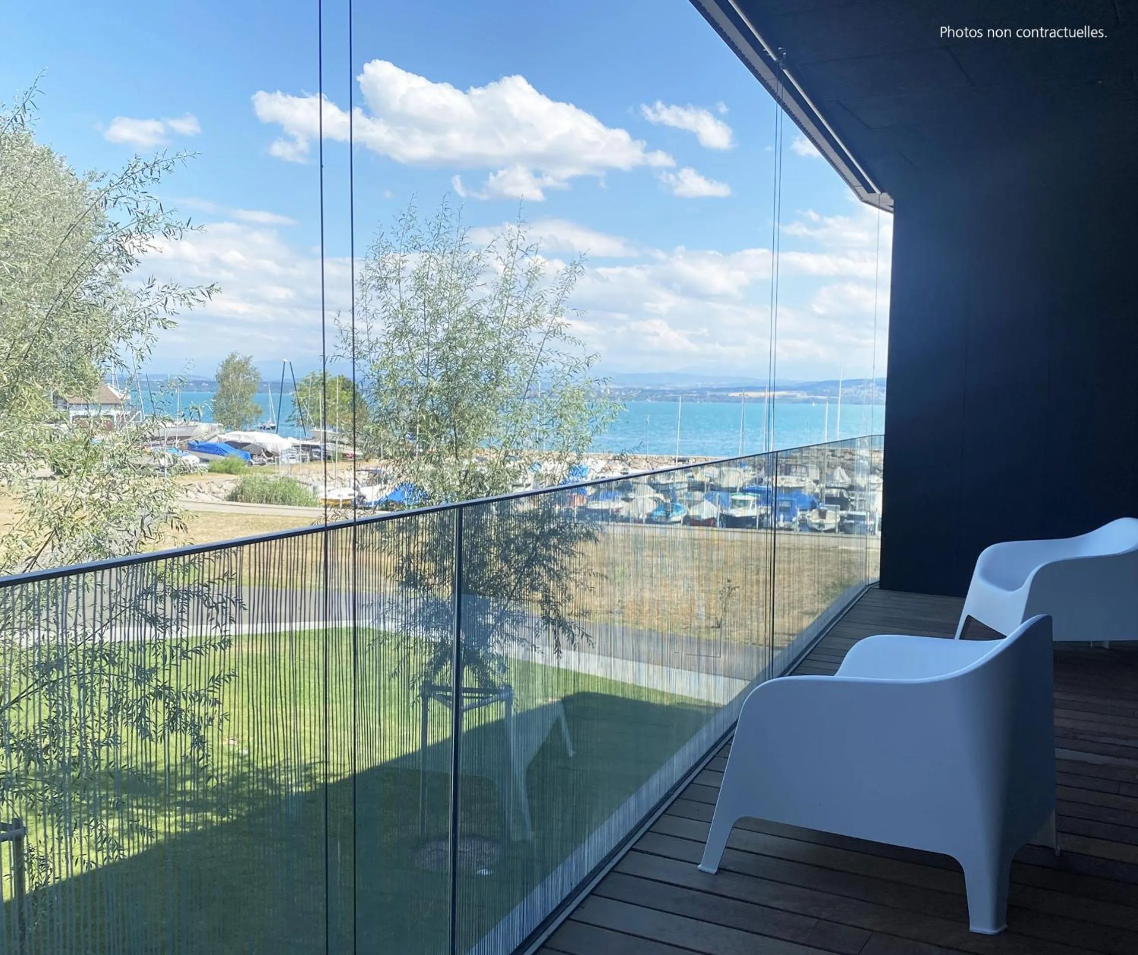 Balcony/Terrace in Hôtel Restaurant Port-Conty