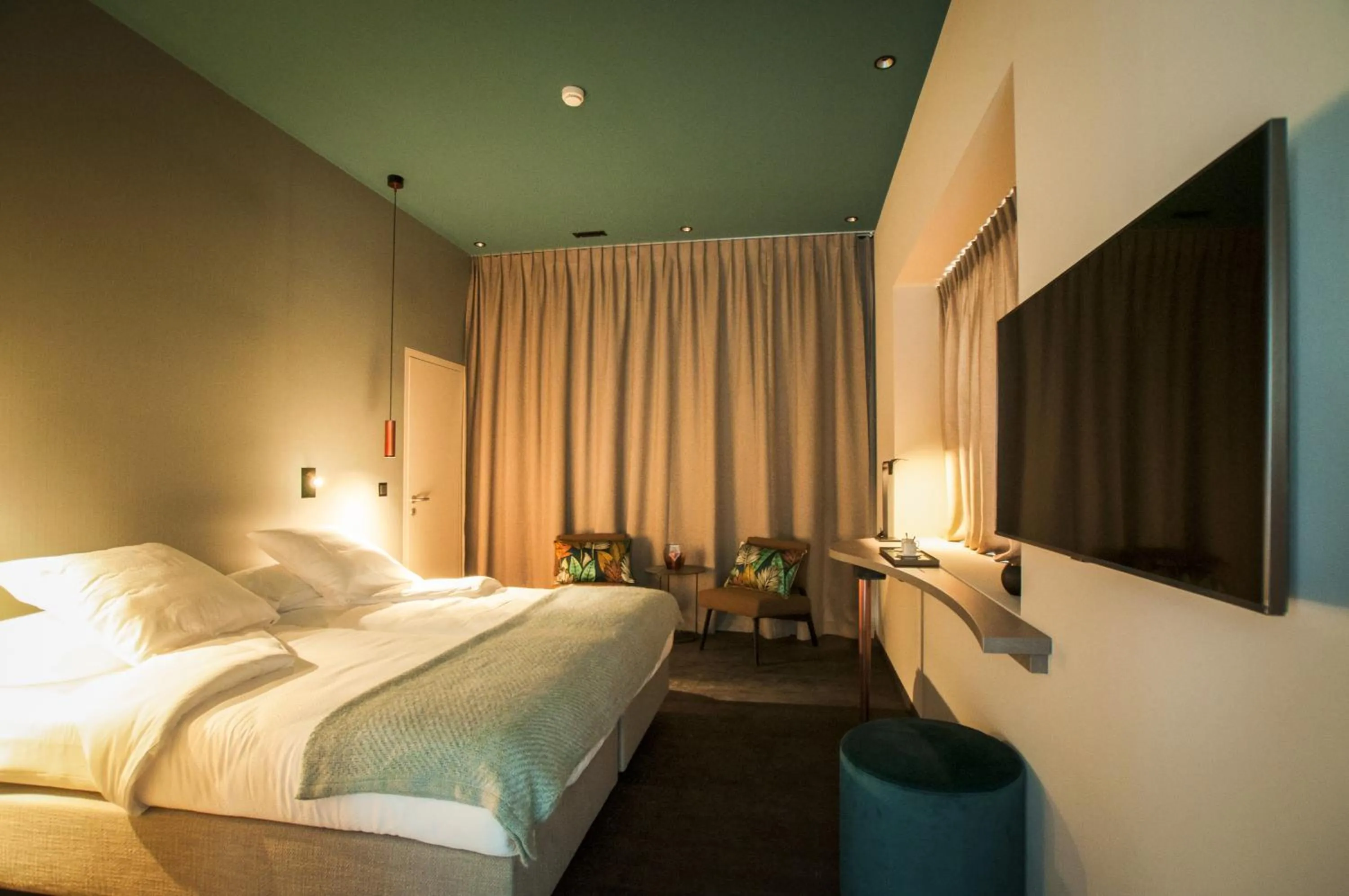 Photo of the whole room in Hôtel Restaurant Port-Conty