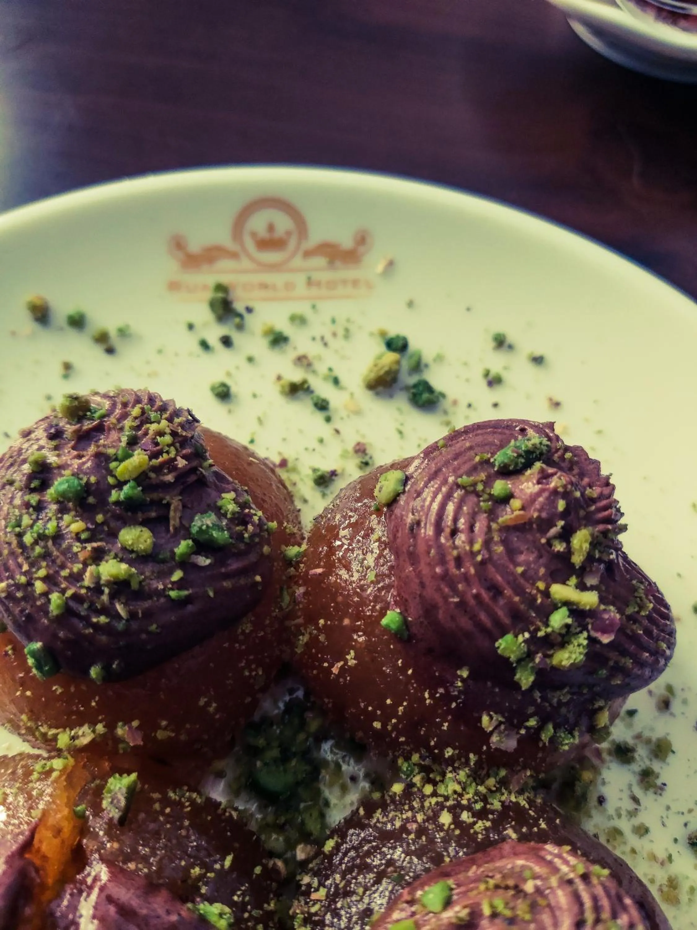 Food and drinks in RUA WORLD HOTEL