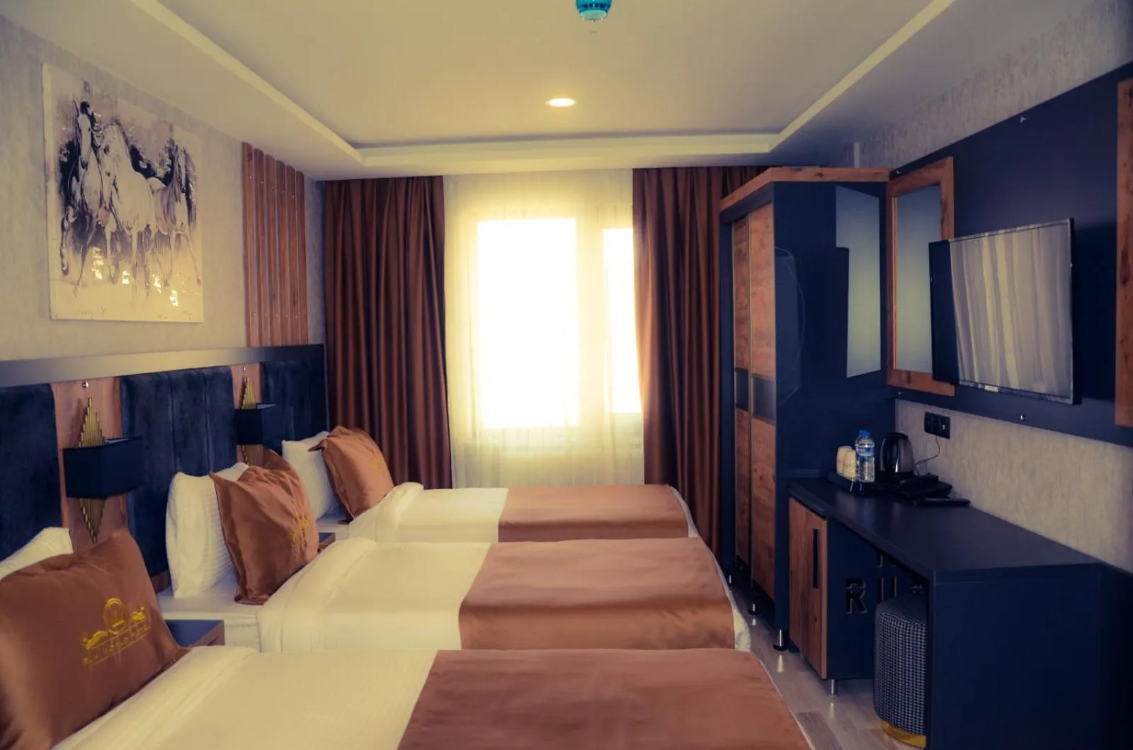 Bed in RUA WORLD HOTEL