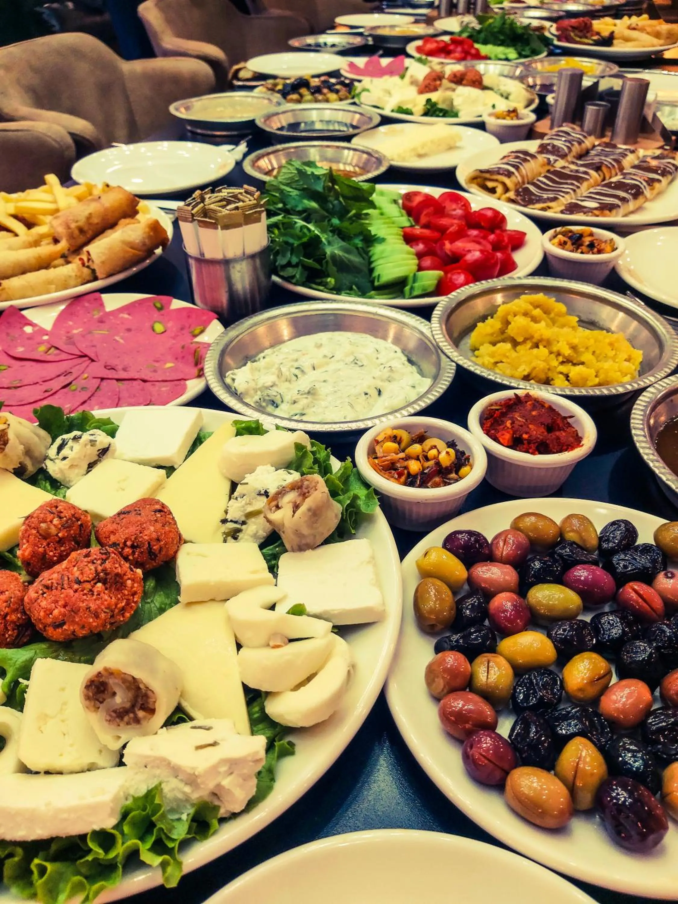 Food and drinks in RUA WORLD HOTEL