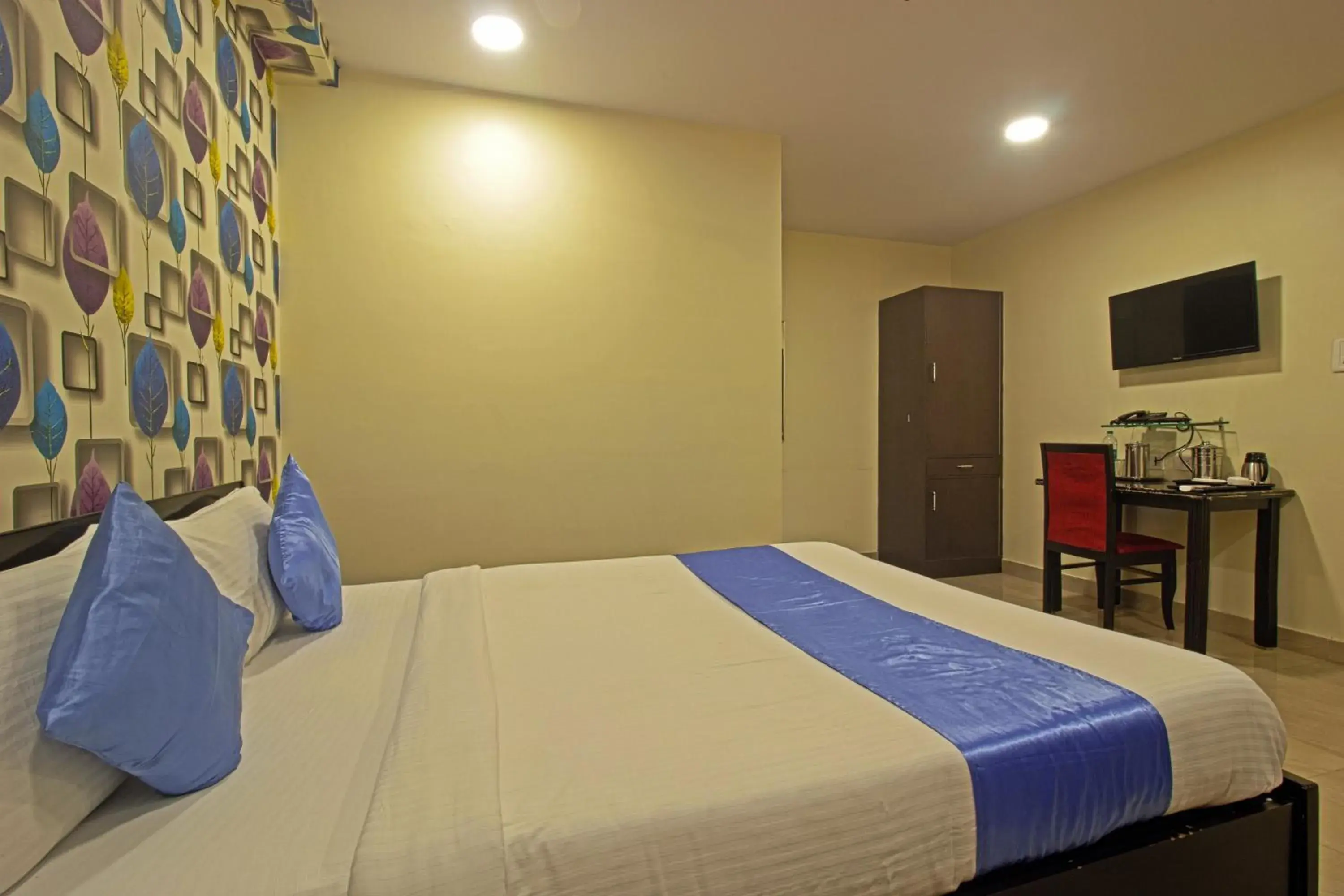 Bed in Hotel NS Royal Emirates With 3Hr Early check in Bed in Hotel NS Royal Emirates With 3Hr Early check in