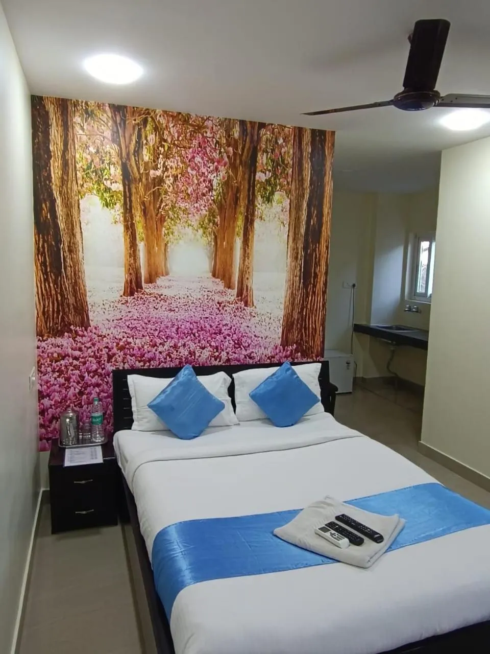 Bed in Hotel NS Royal Emirates With 3Hr Early check in