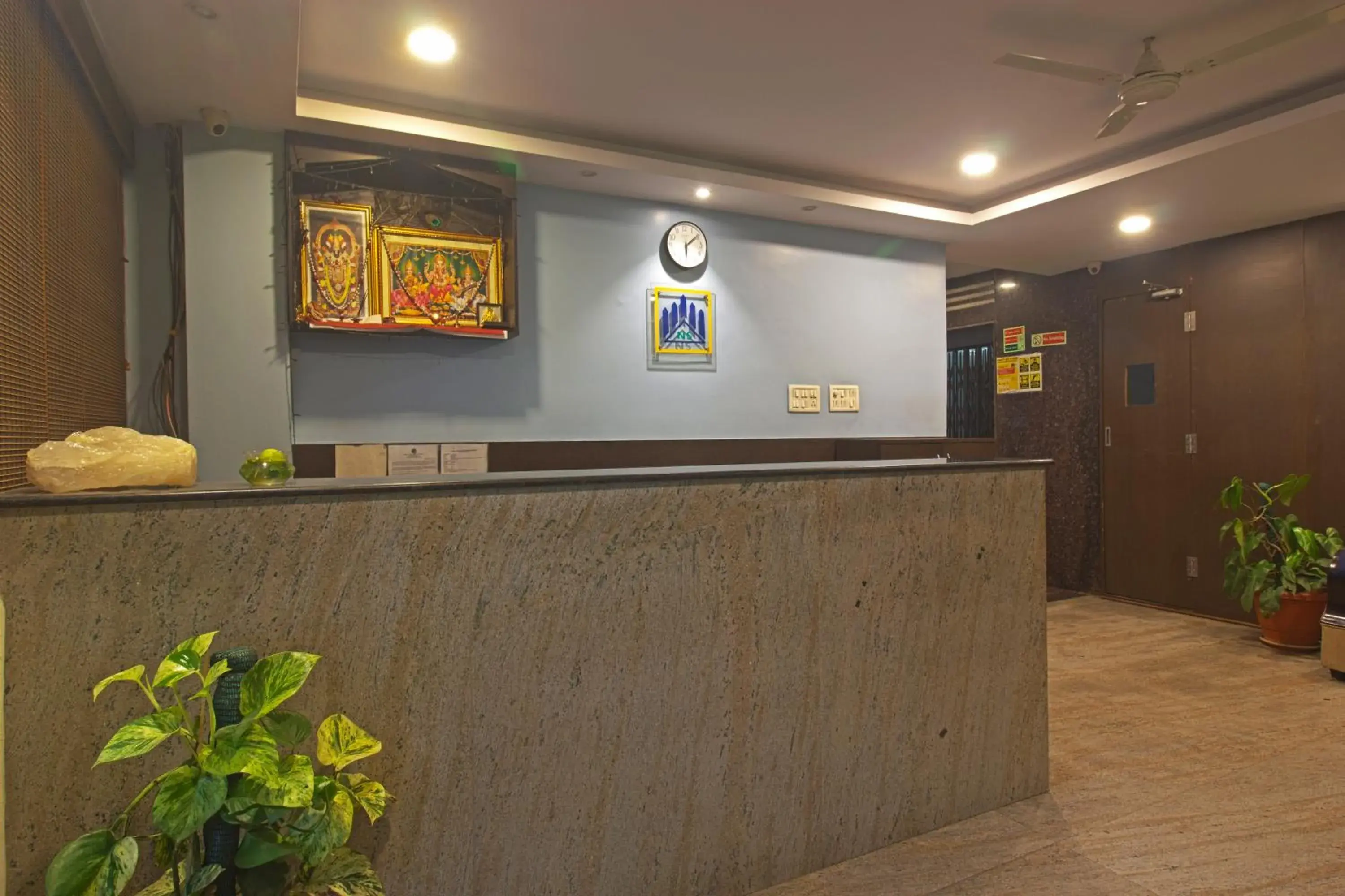 Lobby or reception in Hotel NS Royal Emirates With 3Hr Early check in Lobby or reception in Hotel NS Royal Emirates With 3Hr Early check in