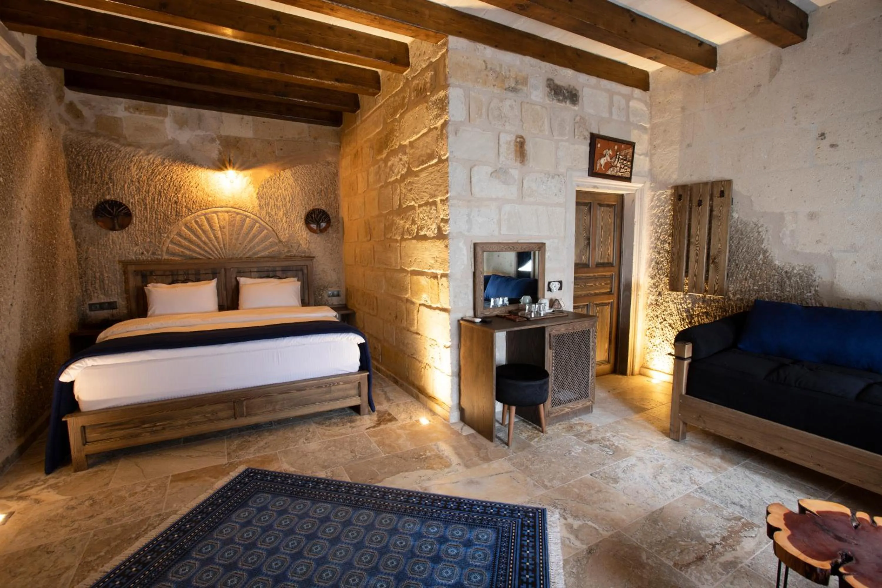 Garden view, Bed in Medusa Cave Hotel