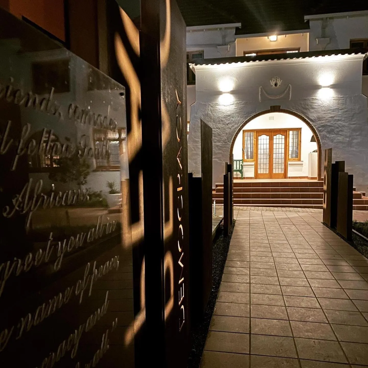 Property building in Sanctuary Mandela