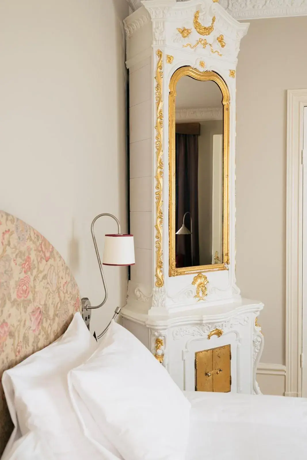 Junior King Suite in Hotel Ruth, WorldHotels Crafted Junior King Suite in Hotel Ruth, WorldHotels Crafted