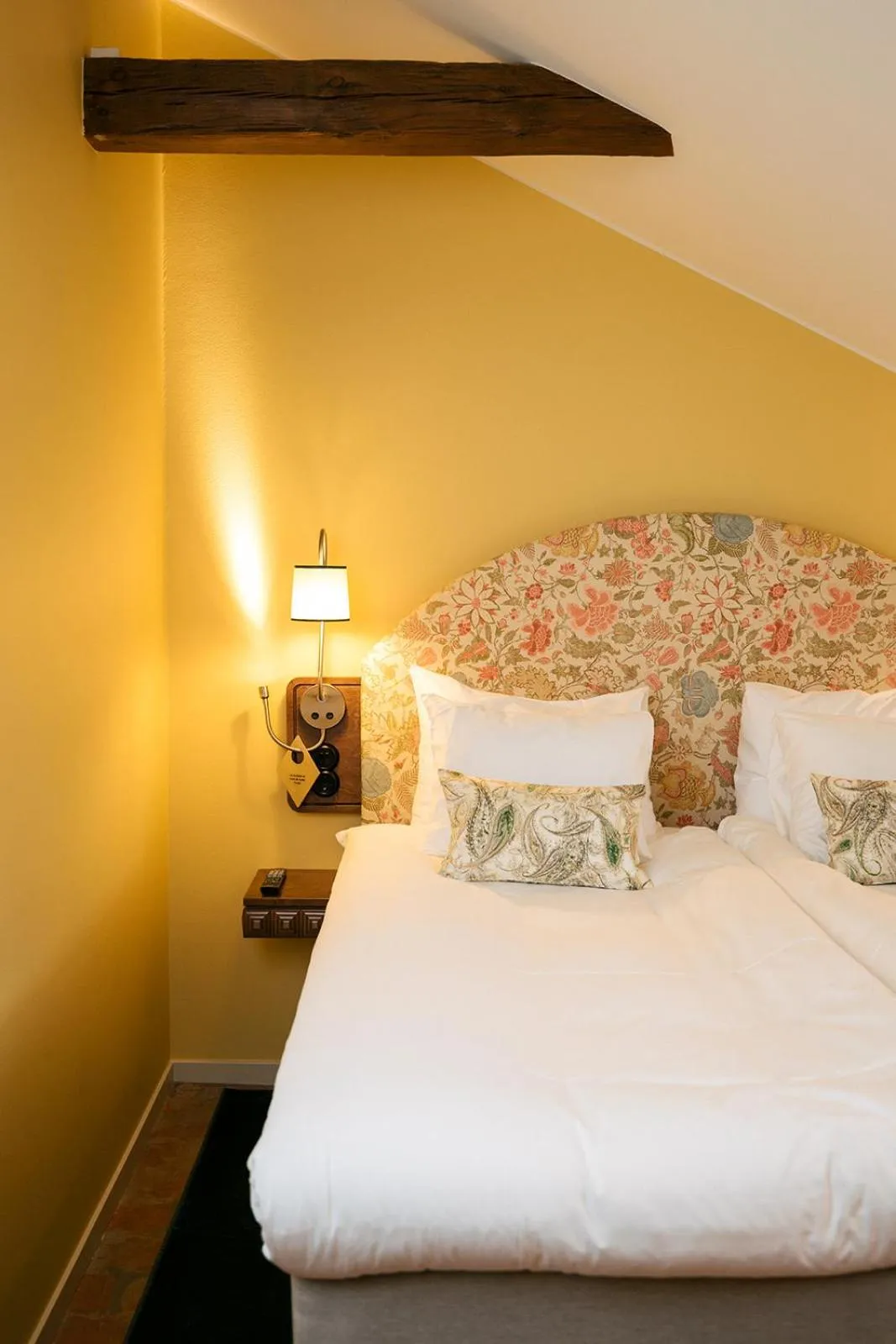 Bed in Hotel Ruth, WorldHotels Crafted