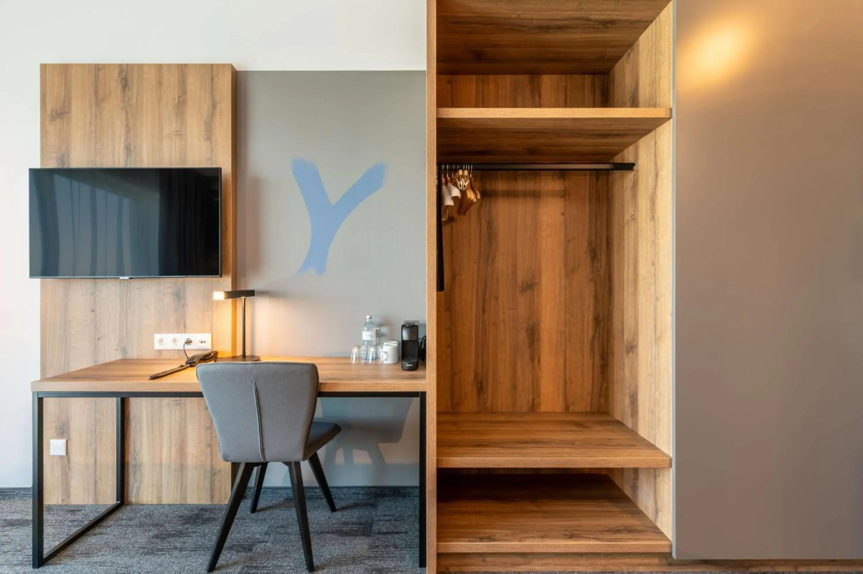 Bedroom in Aiden by Best Western Stadtgut Hotel Steyr - FREE PARKING Bedroom in Aiden by Best Western Stadtgut Hotel Steyr - FREE PARKING