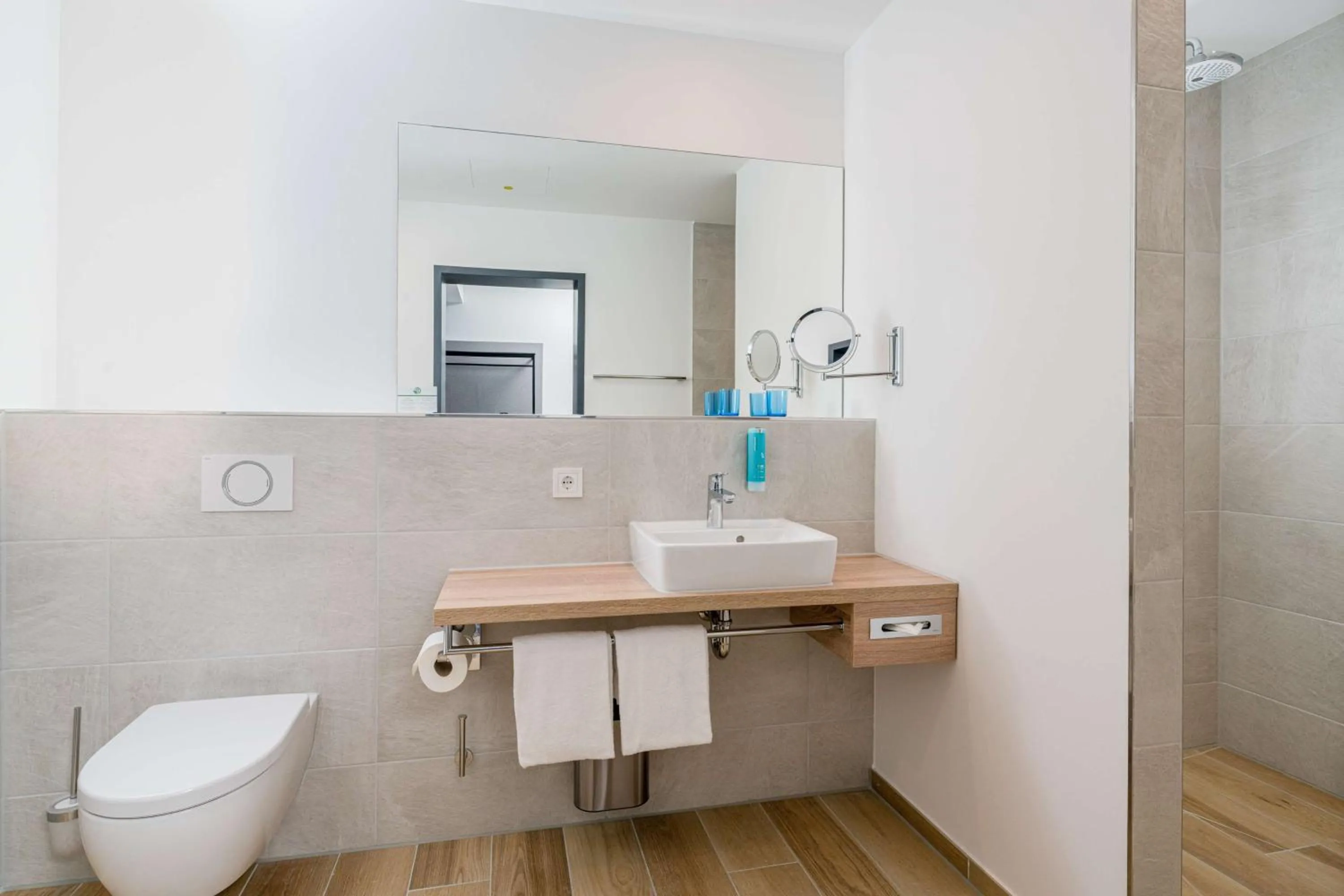 Bathroom in Best Western Hotel Arabellapark Muenchen