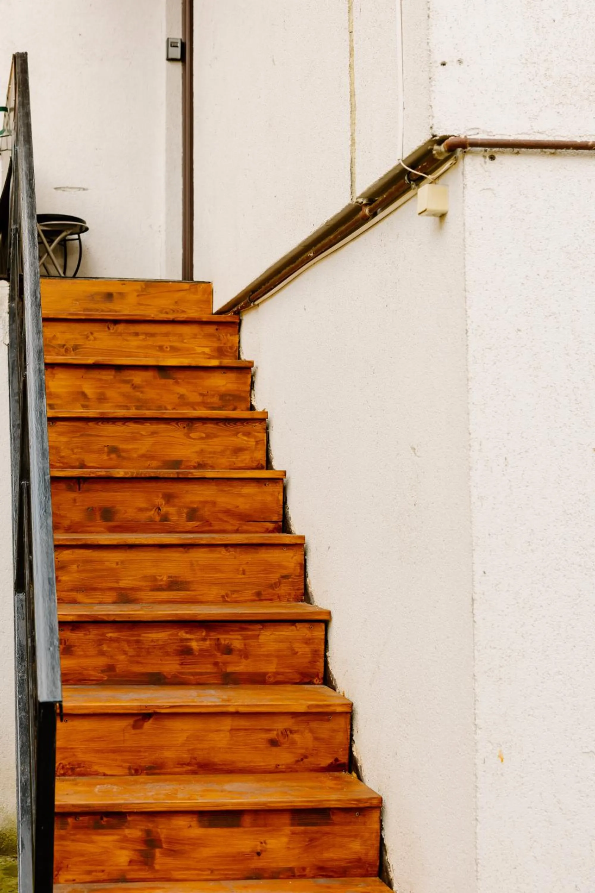 Property building in ALBERT RESIDENCE Brasov with complimentary parking and 10 percent Food and Drinks