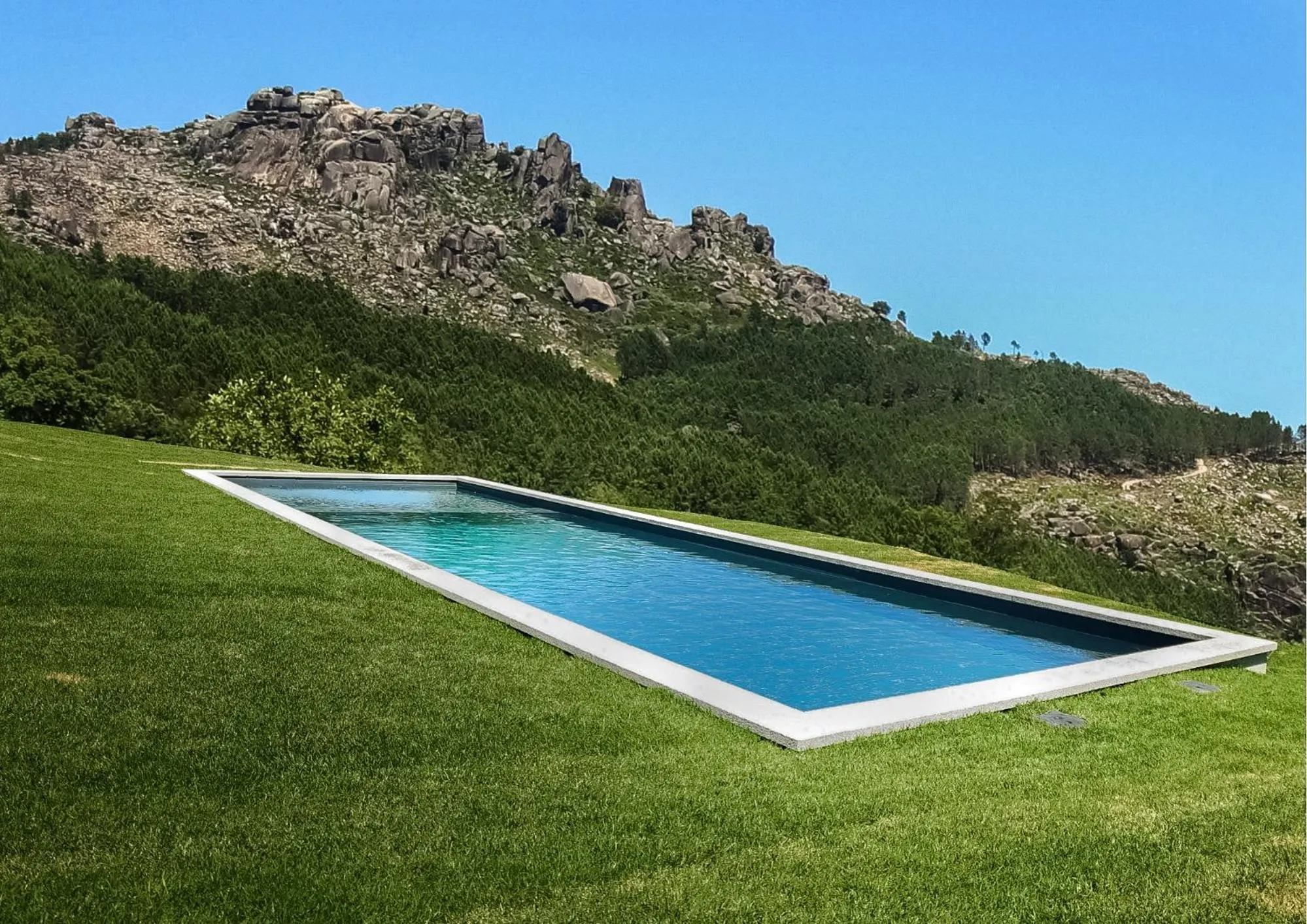 Property building in Retiro do Gerês