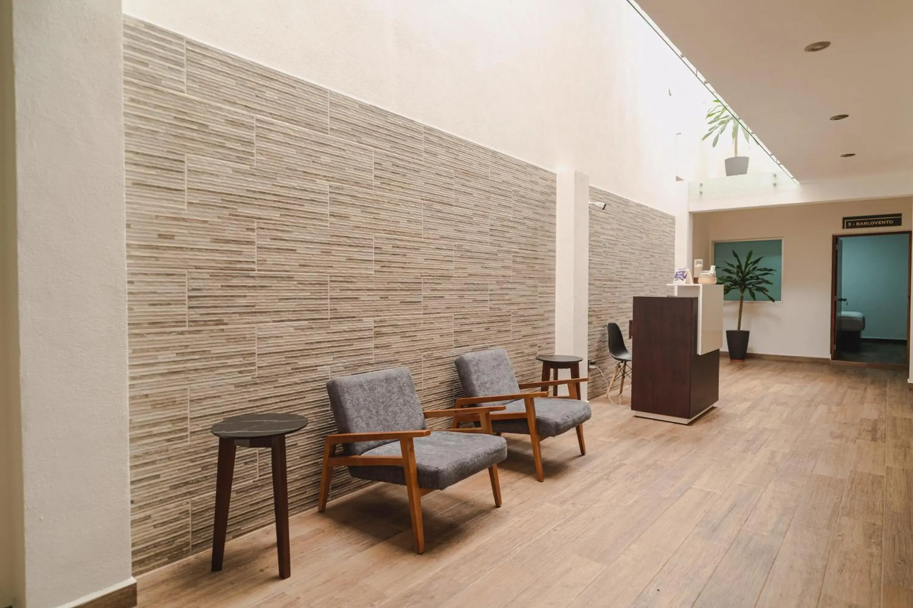 Living room in Real Naviero Hotel Ejecutivo Living room in Real Naviero Hotel Ejecutivo