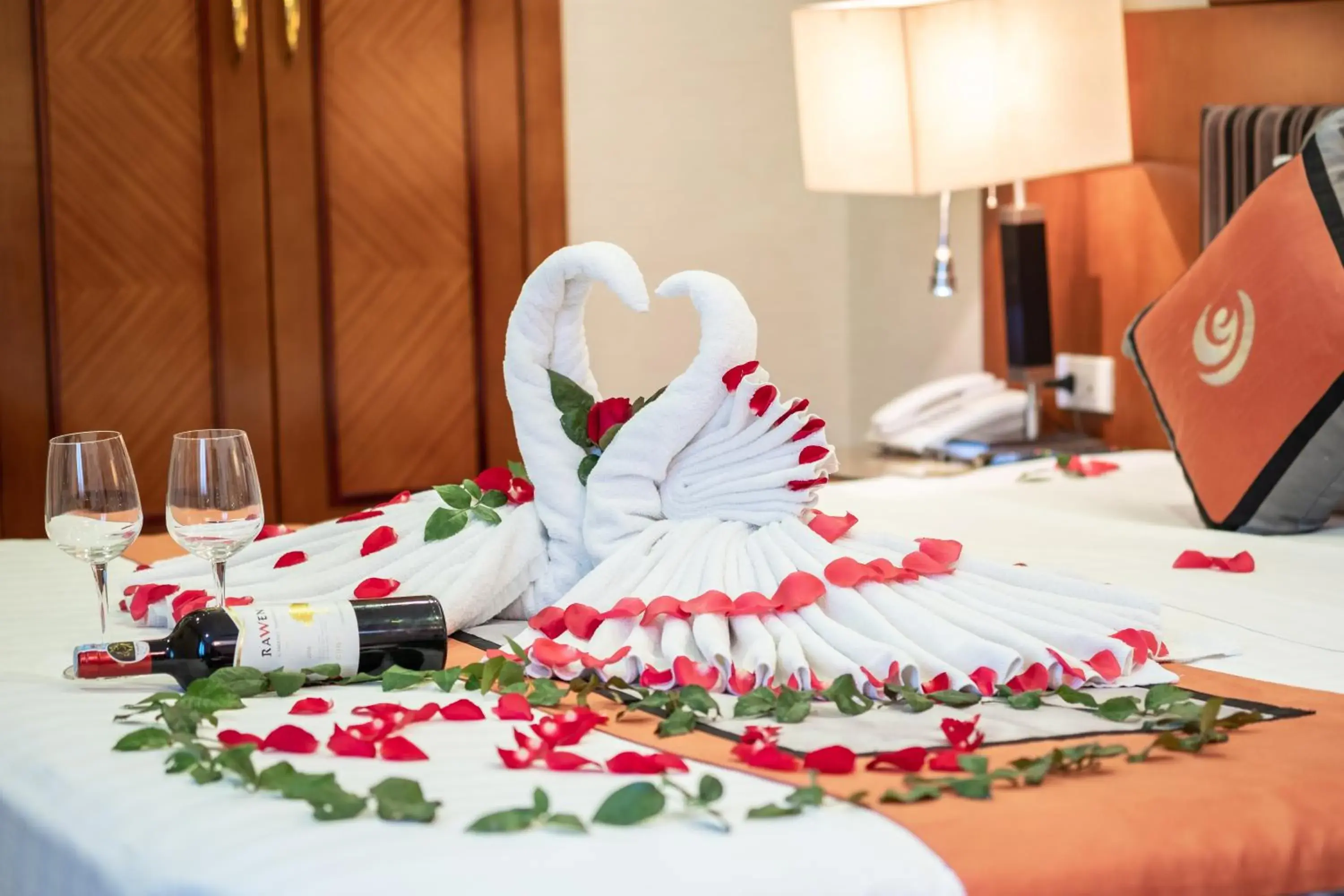 Bed in Hanoi Larosa Hotel Bed in Hanoi Larosa Hotel