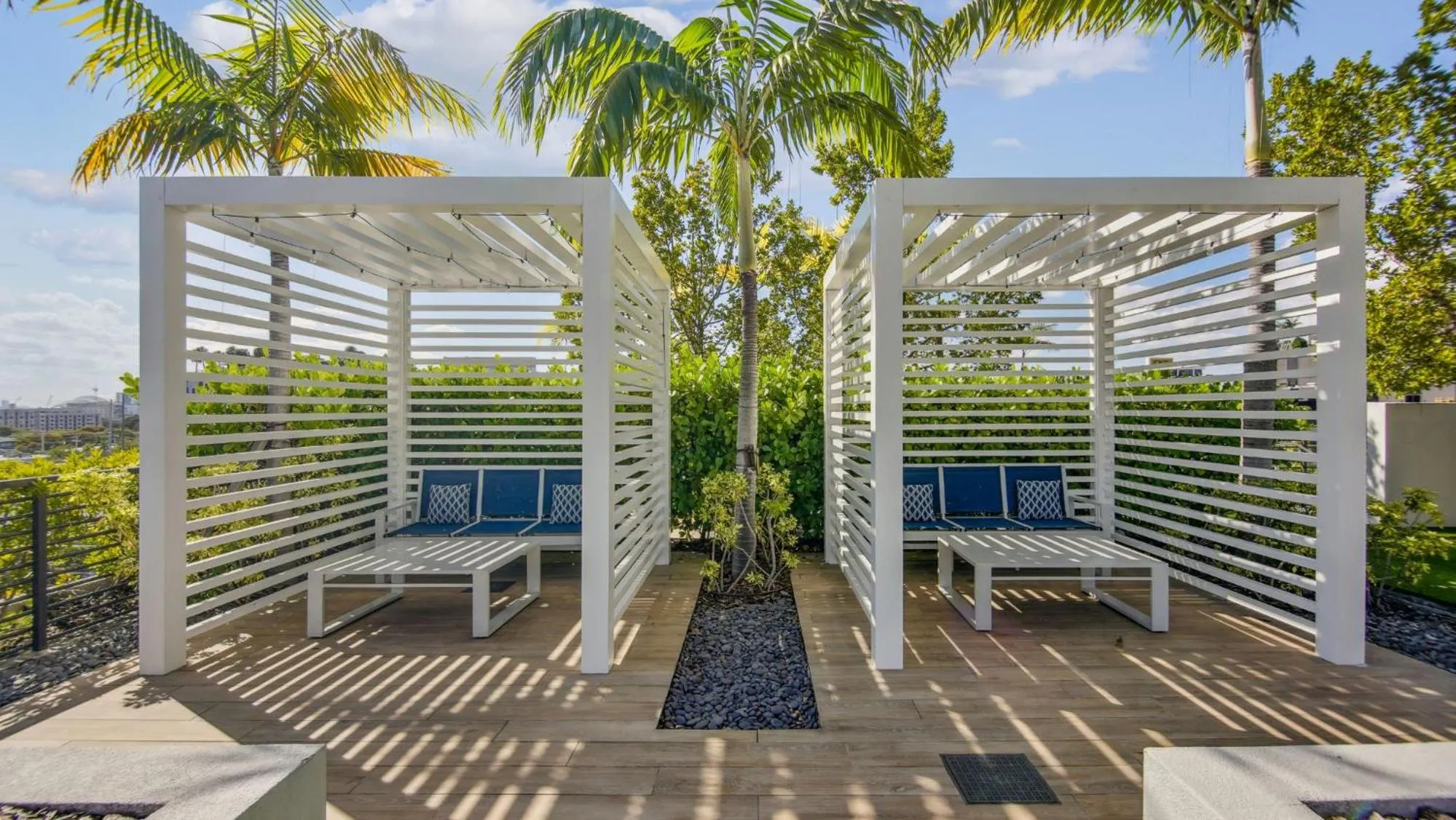 Swimming pool in Sentral Wynwood