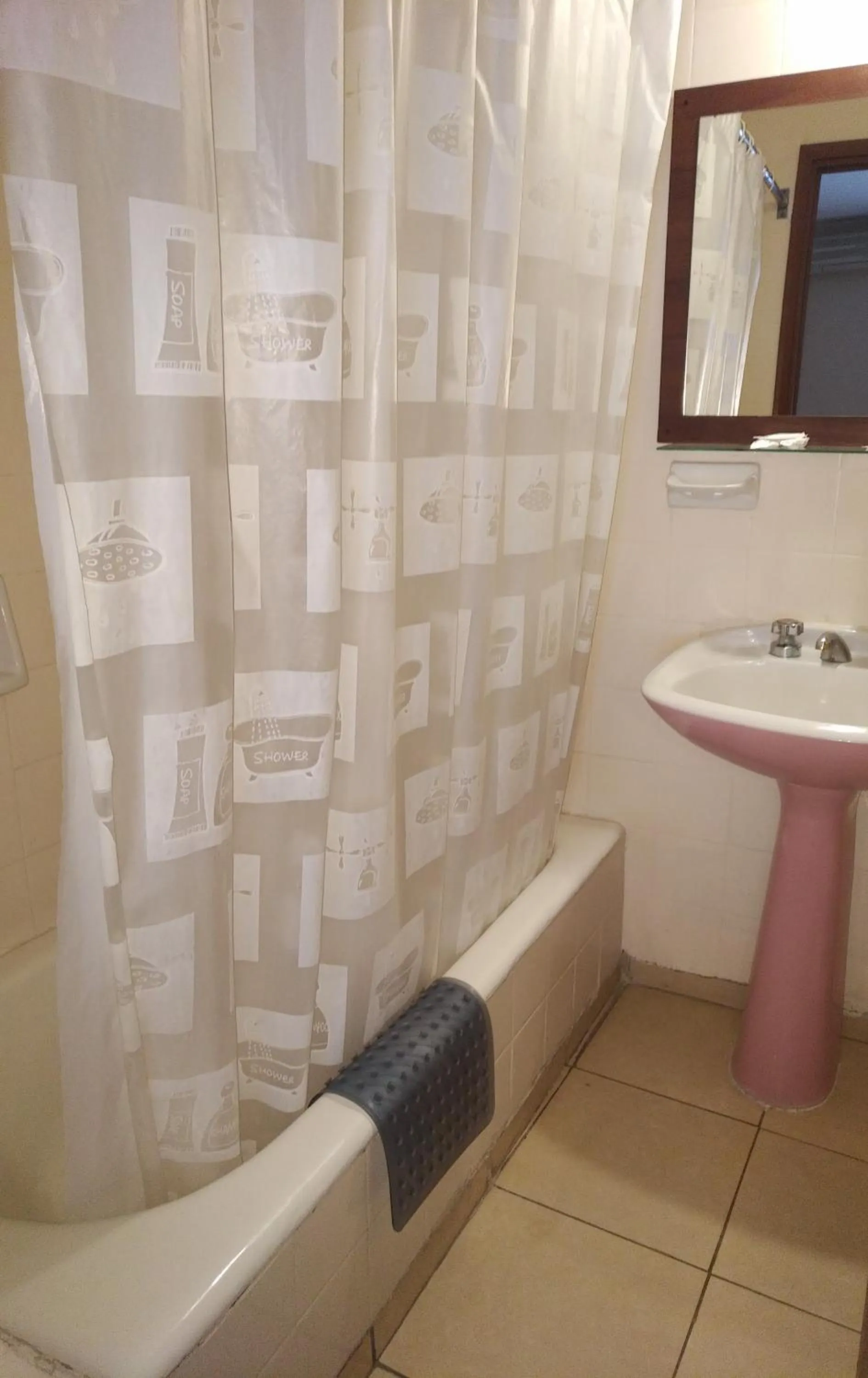 Bathroom in Crystal Hotel